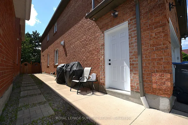 Additional image 26 of 514 Petawawa Cres
