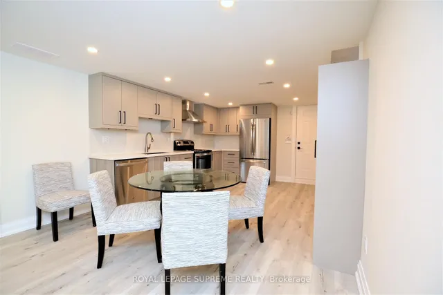 Additional image 32 of 514 Petawawa Cres