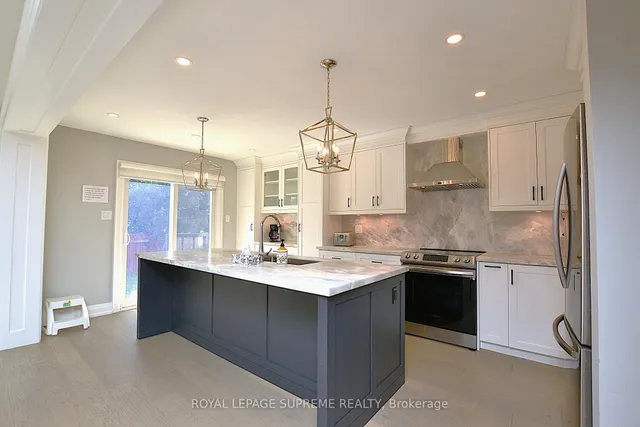 Additional image 9 of 514 Petawawa Cres