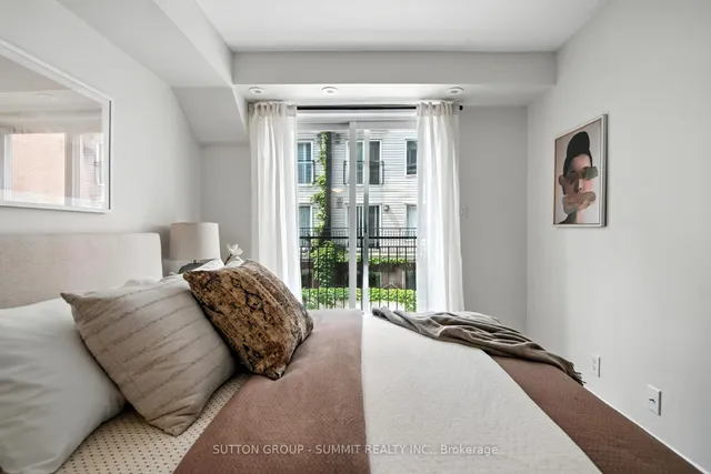 Additional image 14 of 18 Laidlaw St Unit 1026