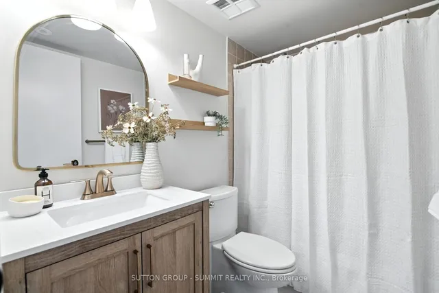 Additional image 9 of 18 Laidlaw St Unit 1026
