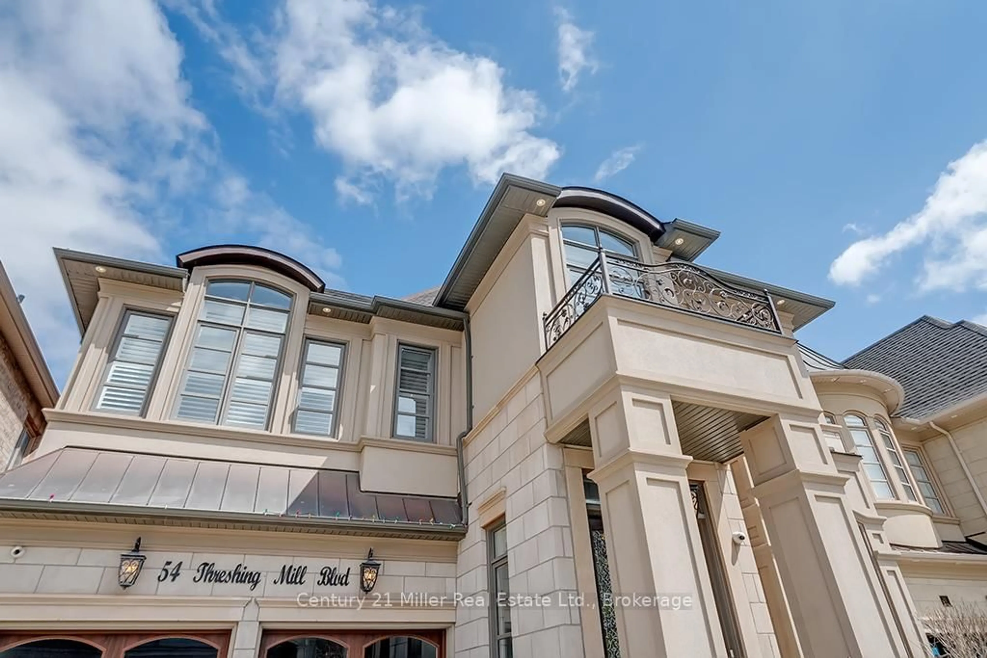 Home with brick exterior material, building for 54 Threshing Mill Blvd, Oakville Ontario L6H 0V6