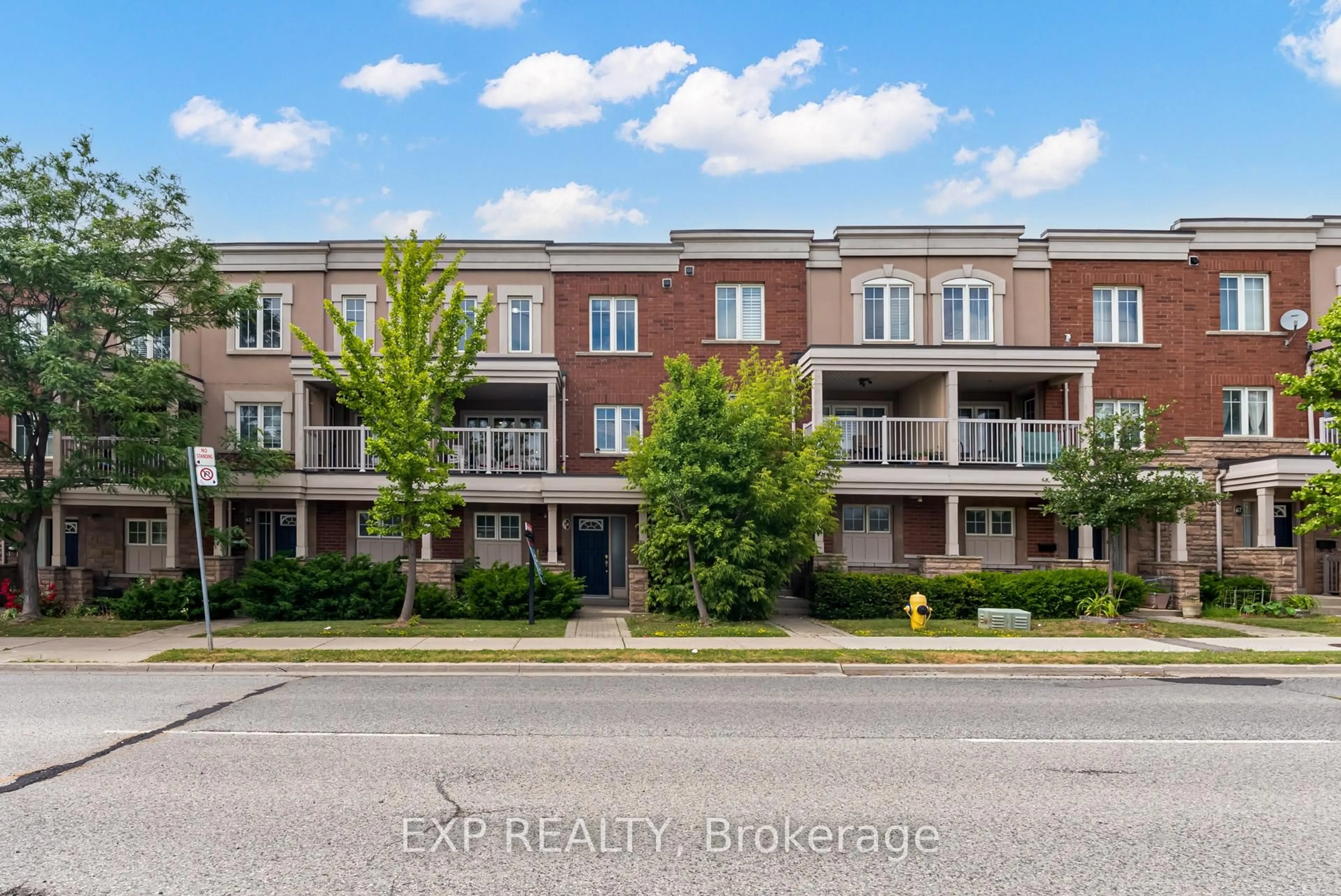 A pic from outside/outdoor area/front of a property/back of a property/a pic from drone, street for 365 Murray Ross Pkwy #64, Toronto Ontario M3J 3T7