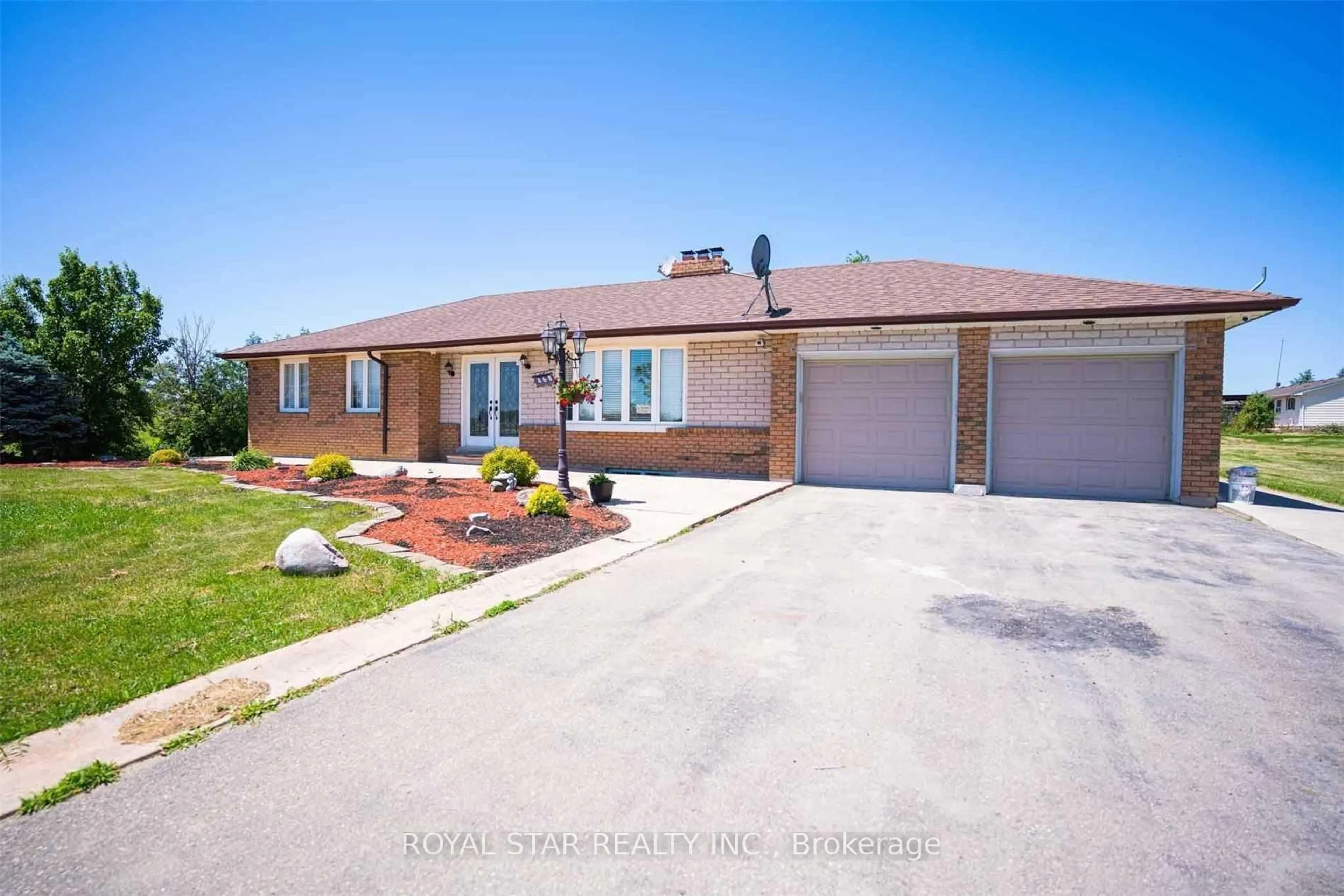 Home with brick exterior material, street for 468 Mayfield Rd, Caledon Ontario L7C 0Y5
