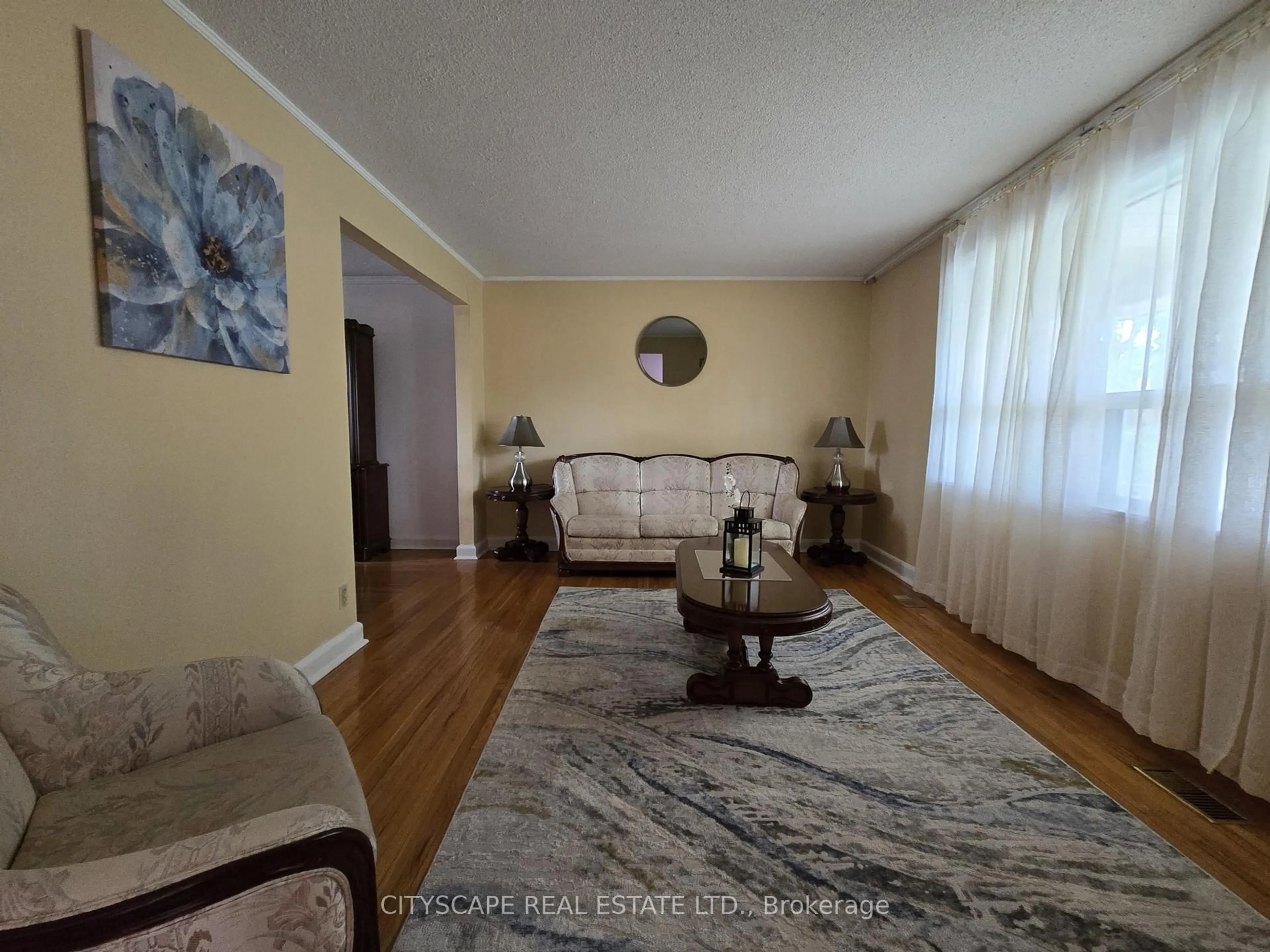 Living room with furniture, unknown for 1 Letchworth Cres, Toronto Ontario M3M 1Y7