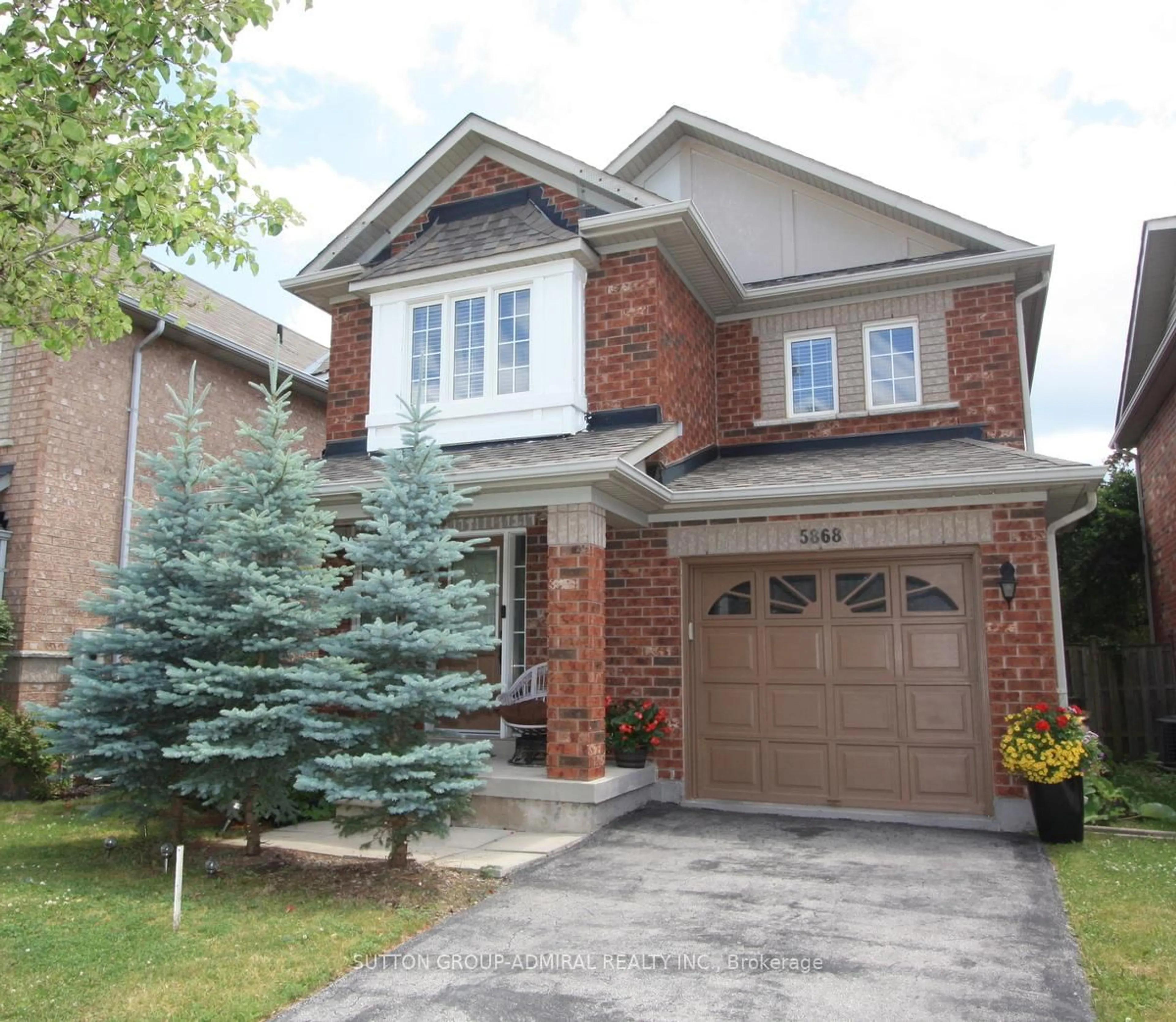 Home with brick exterior material, street for 5868 Blue Spruce Ave, Burlington Ontario L7L 7N8