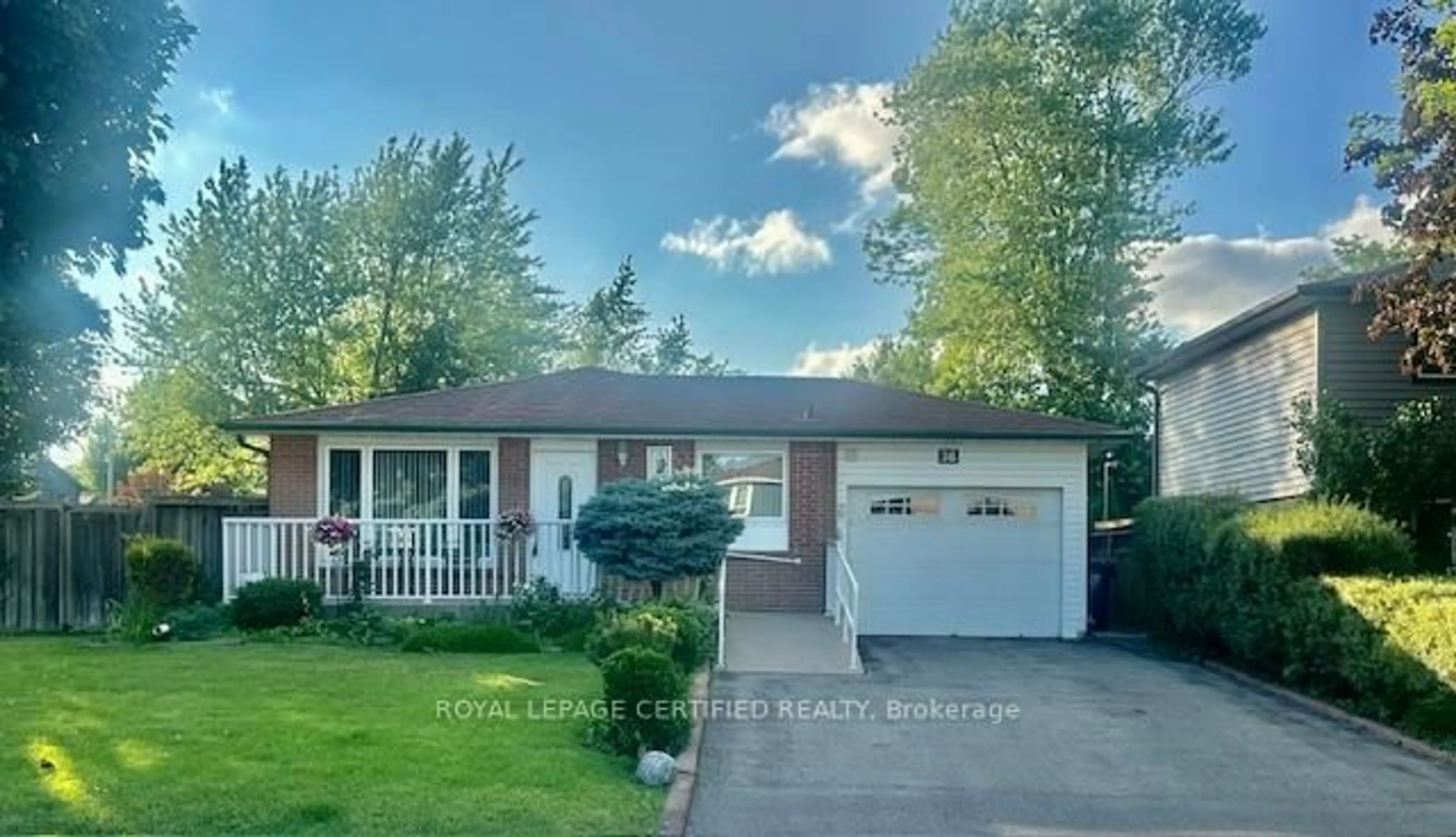 Unknown for 36 Watson Cres, Brampton Ontario L6W 1E7