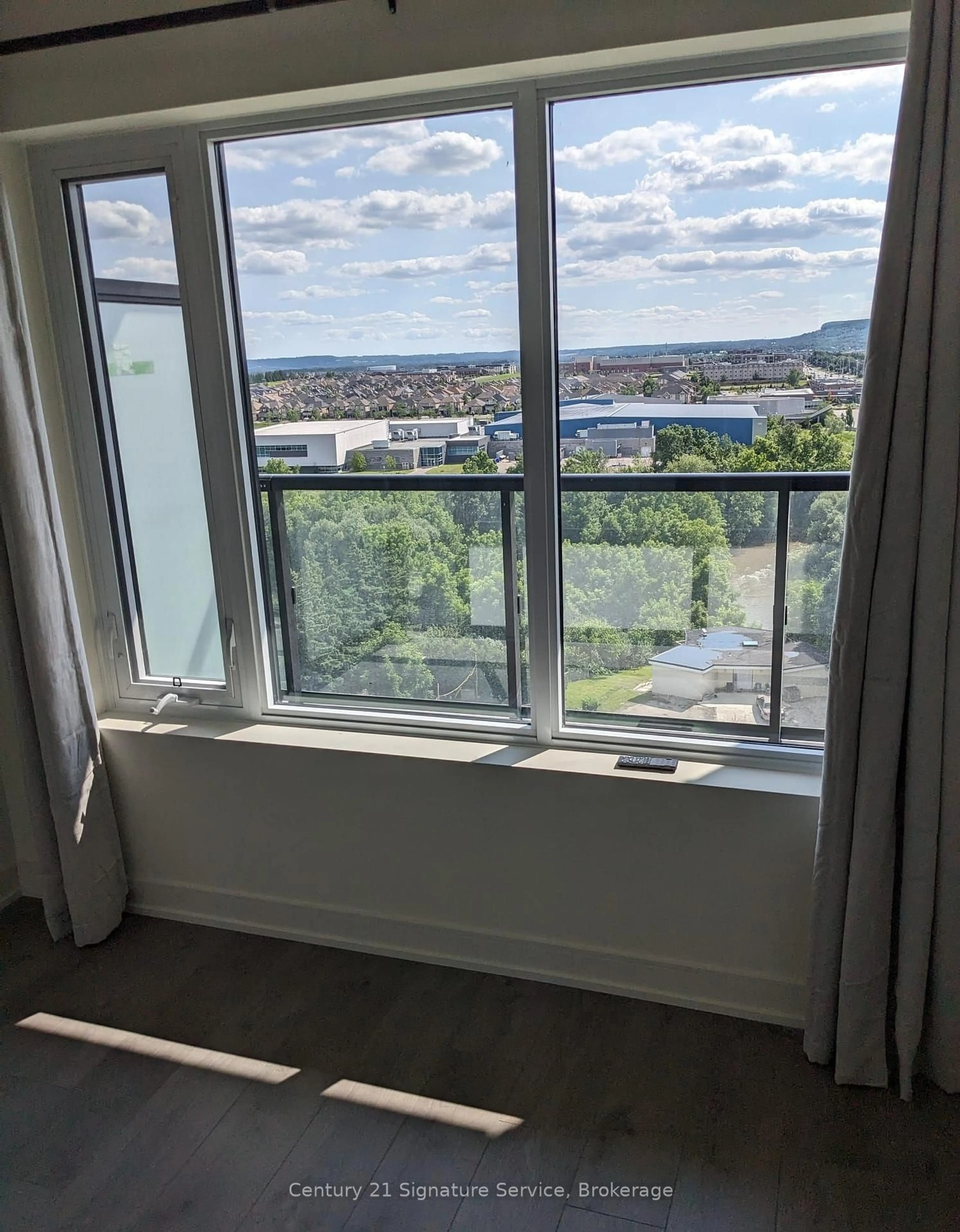 A pic of a room for 8010 Derry Rd #1004, Milton Ontario L9T 9N3