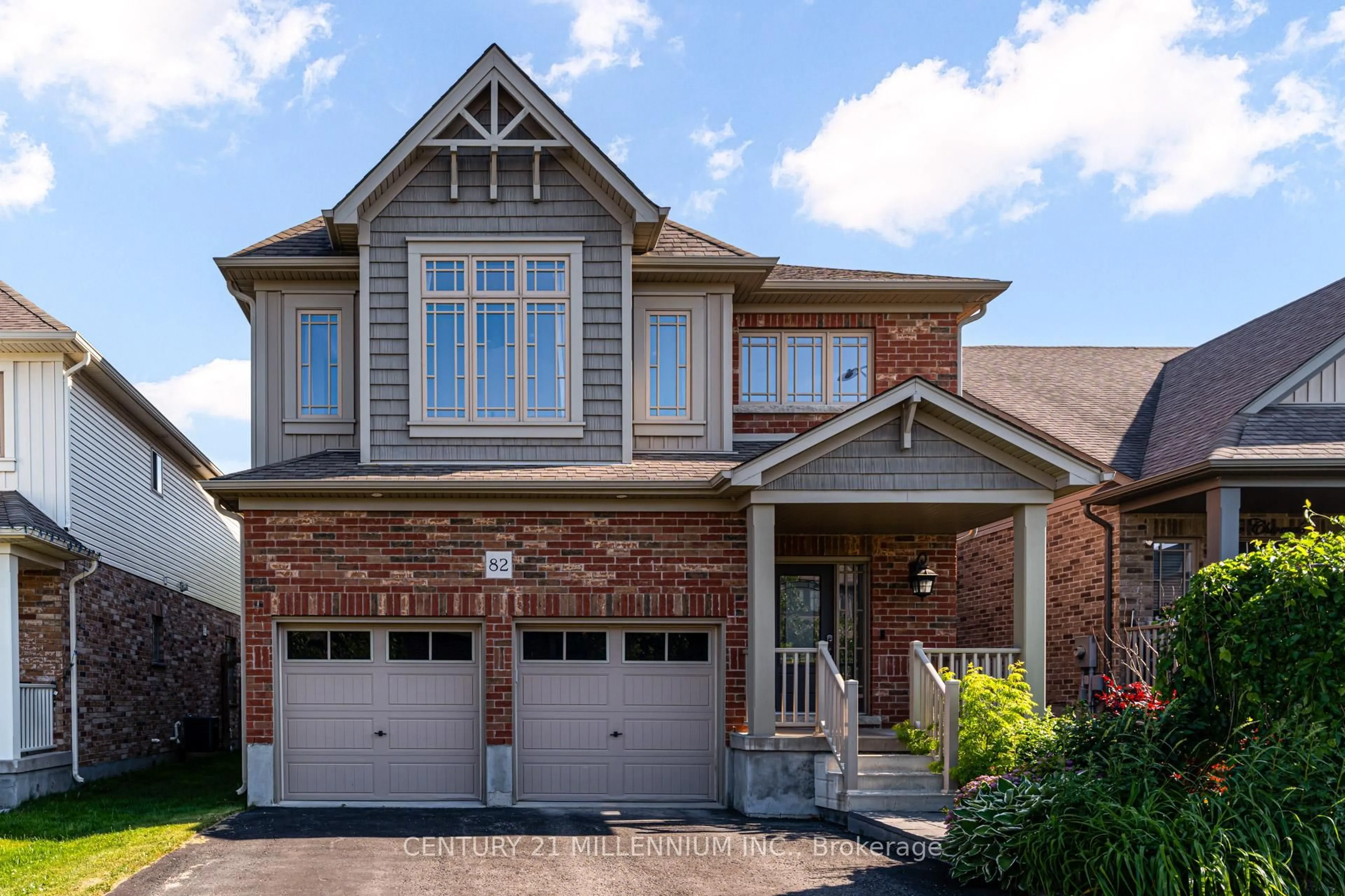 Home with brick exterior material, street for 82 Wardlaw Ave, Orangeville Ontario L9W 6M3