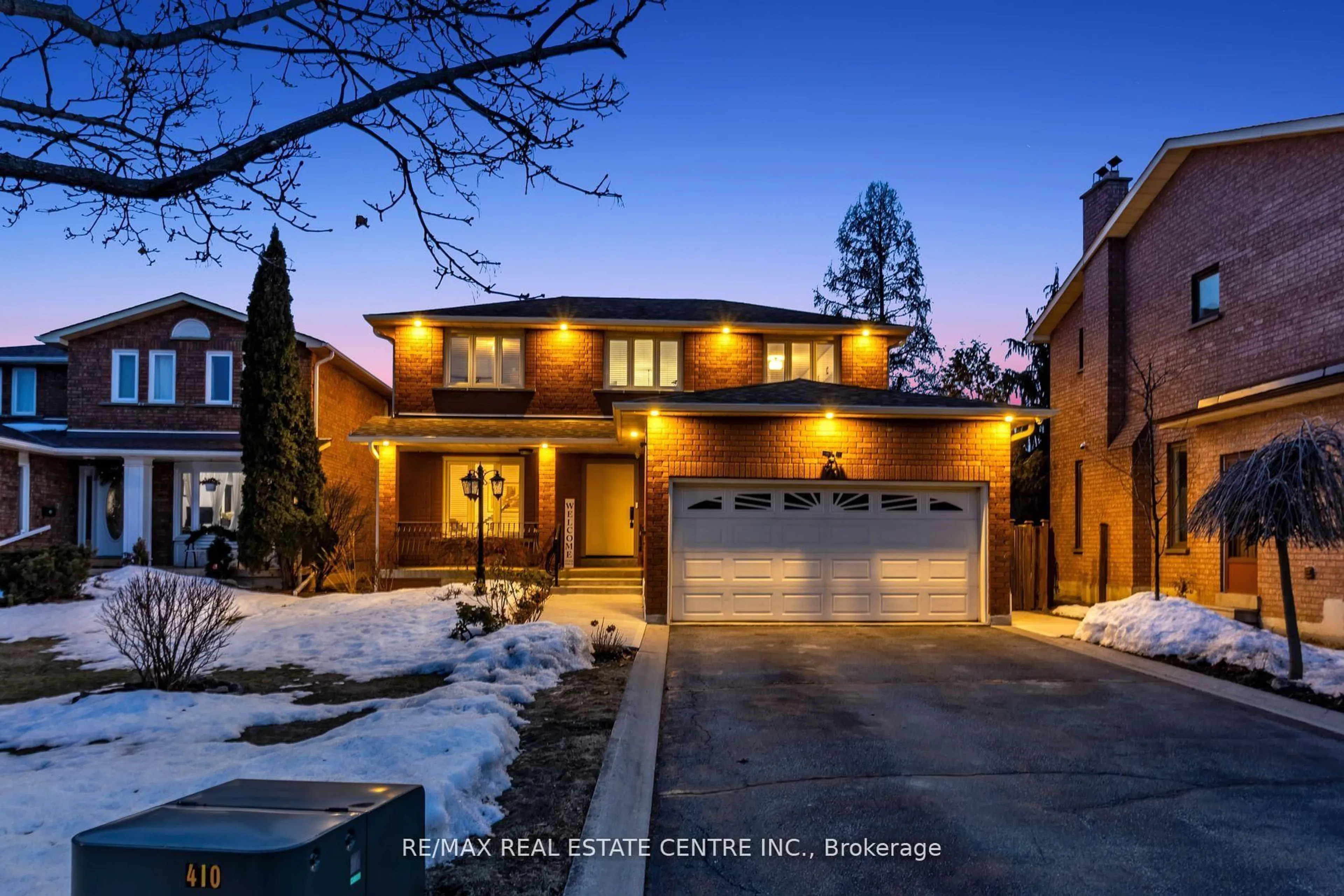 Home with brick exterior material, street for 79 Turtlecreek Blvd, Brampton Ontario L6W 3Y2