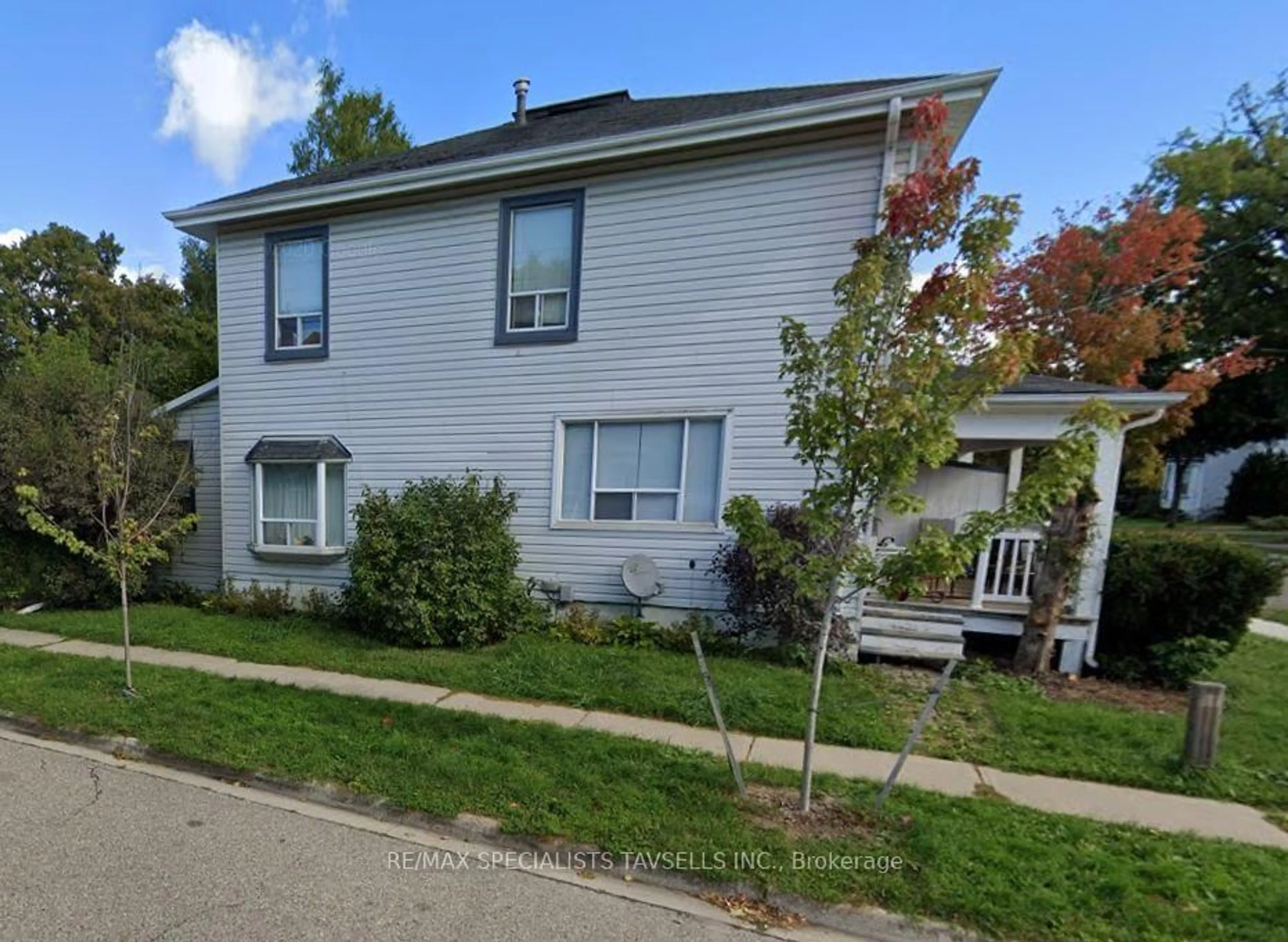 Home with vinyl exterior material, street for 12 Denison Ave, Brampton Ontario L6X 1E6