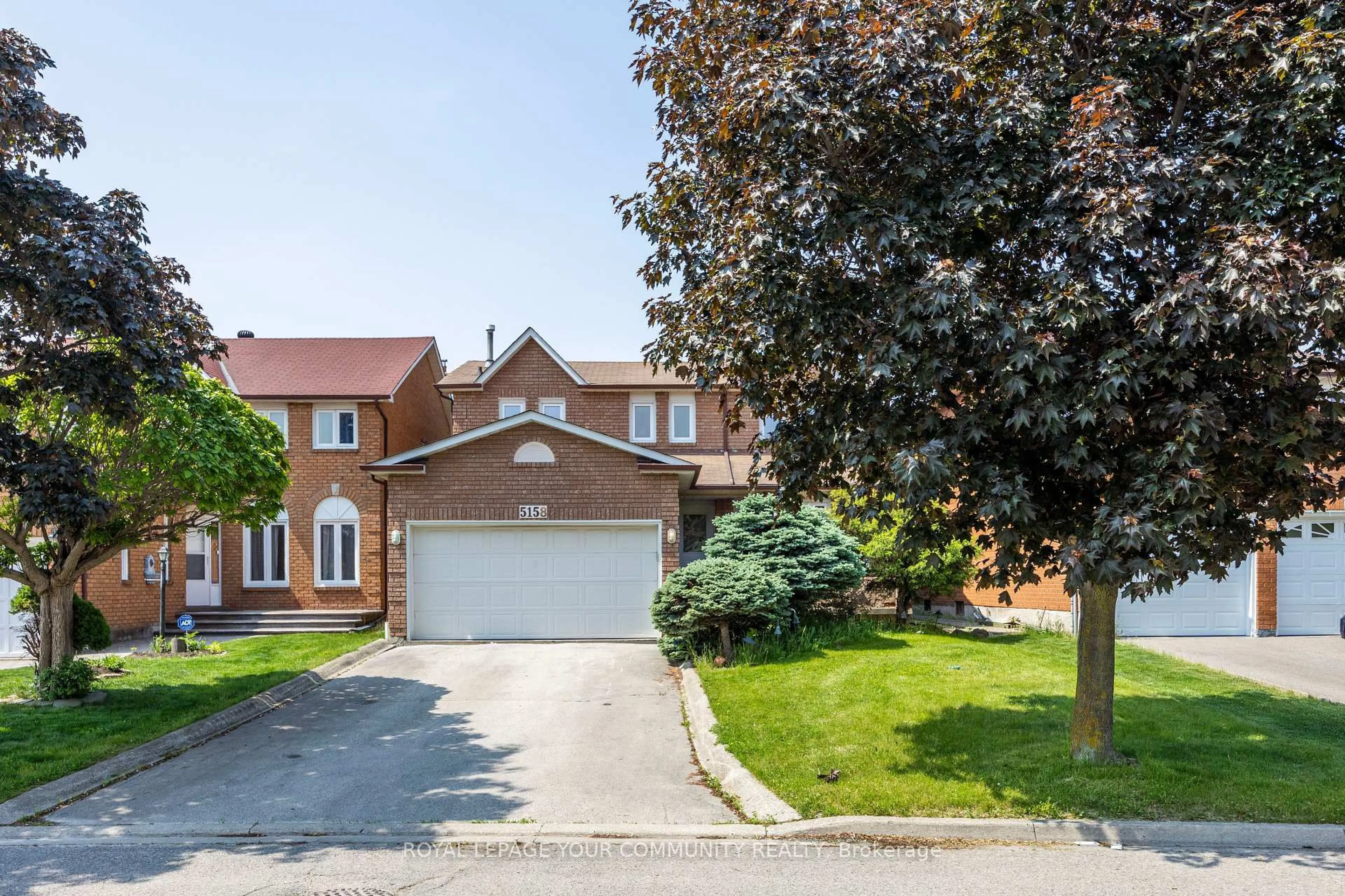 Home with brick exterior material, street for 5158 Sundial Crt, Mississauga Ontario L5R 2S9