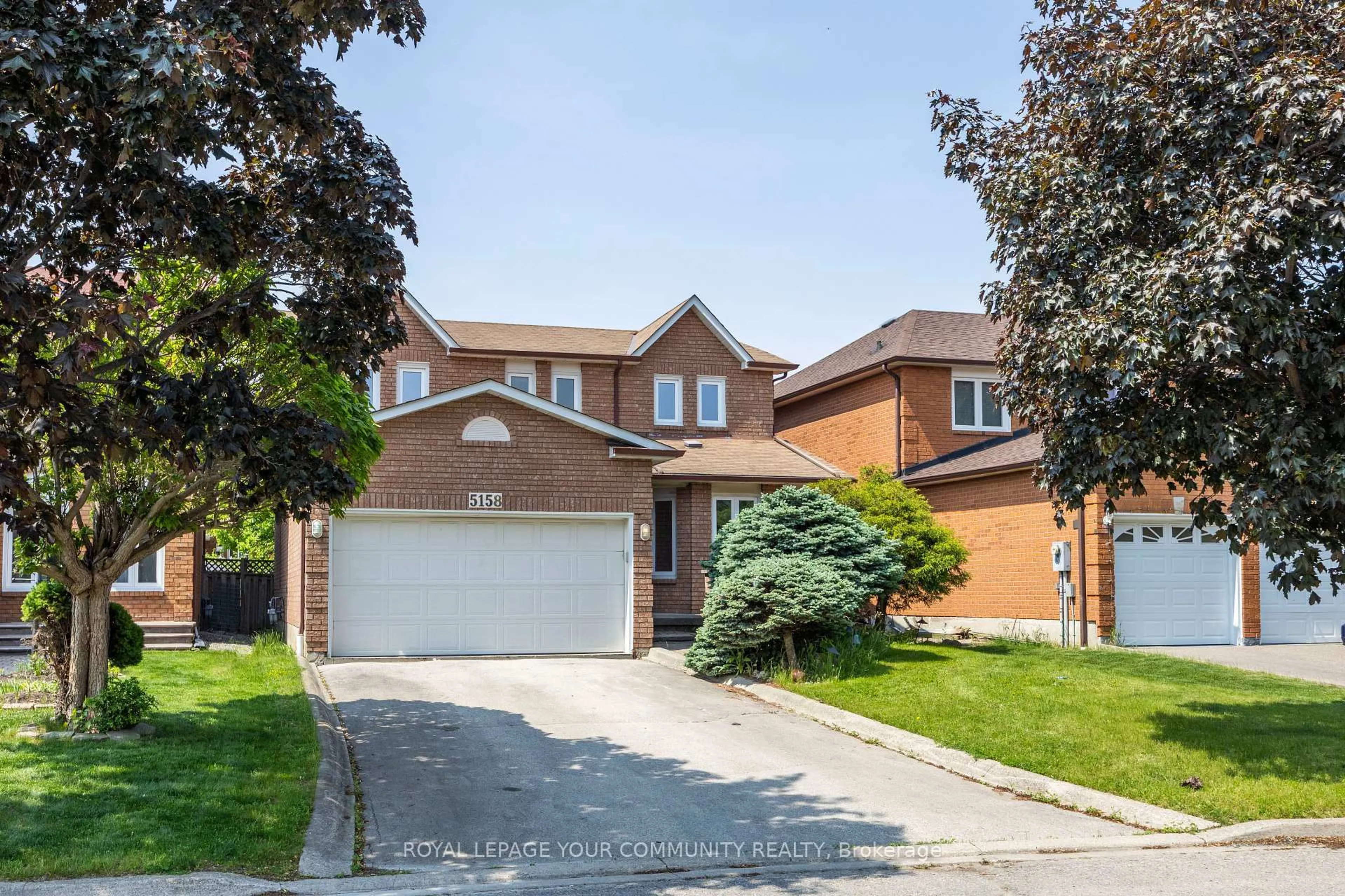 Home with brick exterior material, street for 5158 Sundial Crt, Mississauga Ontario L5R 2S9