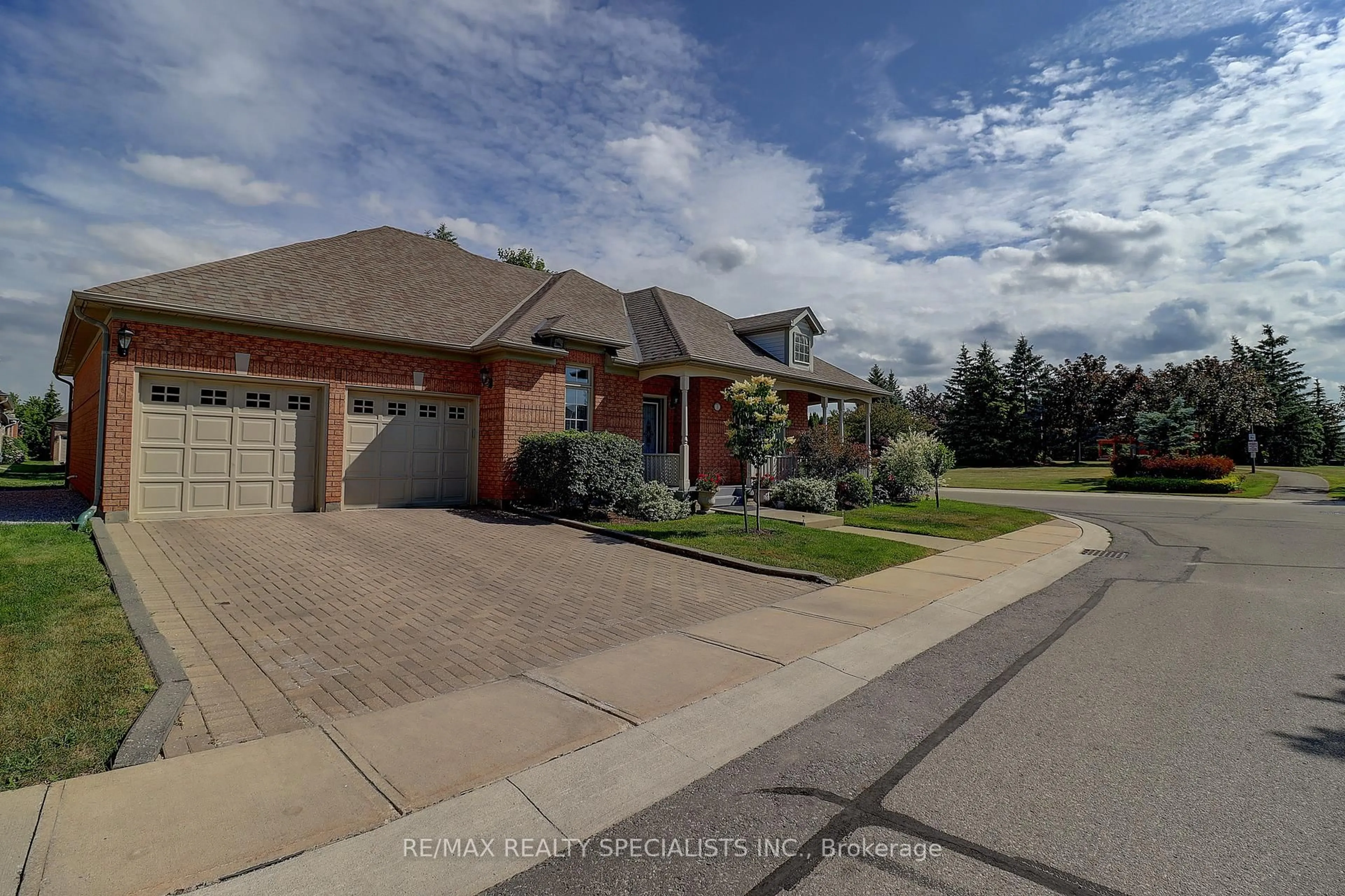 Home with brick exterior material, street for 1 Hopewell Crt, Brampton Ontario L6R 1W5