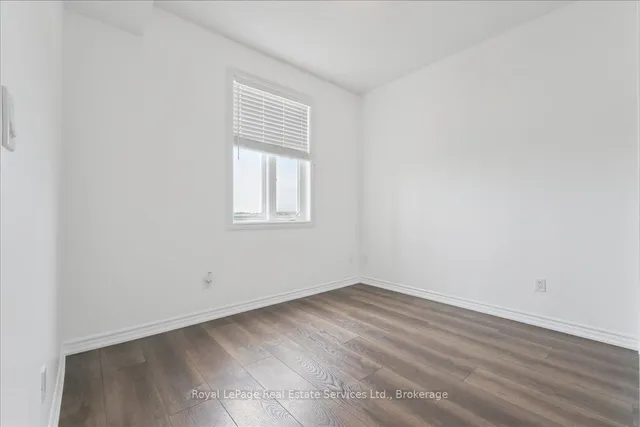 Additional property image - 1370 Costigan Rd Unit 301