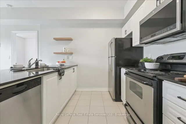 Additional property image - 1370 Costigan Rd Unit 301