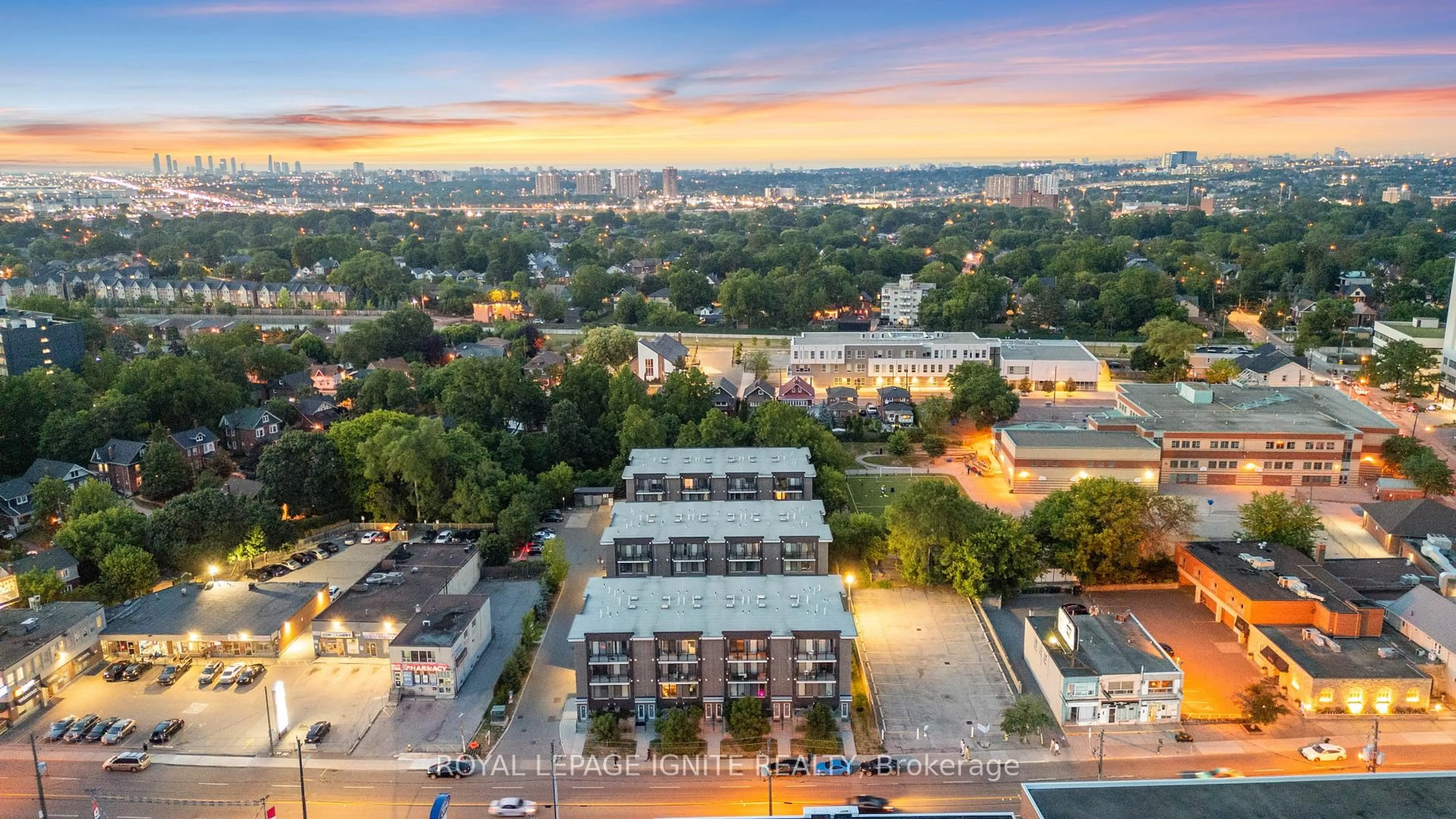 A pic from outside/outdoor area/front of a property/back of a property/a pic from drone, city buildings view from balcony for 2063 Weston Rd #Unit  2, Toronto Ontario M9N 1X7