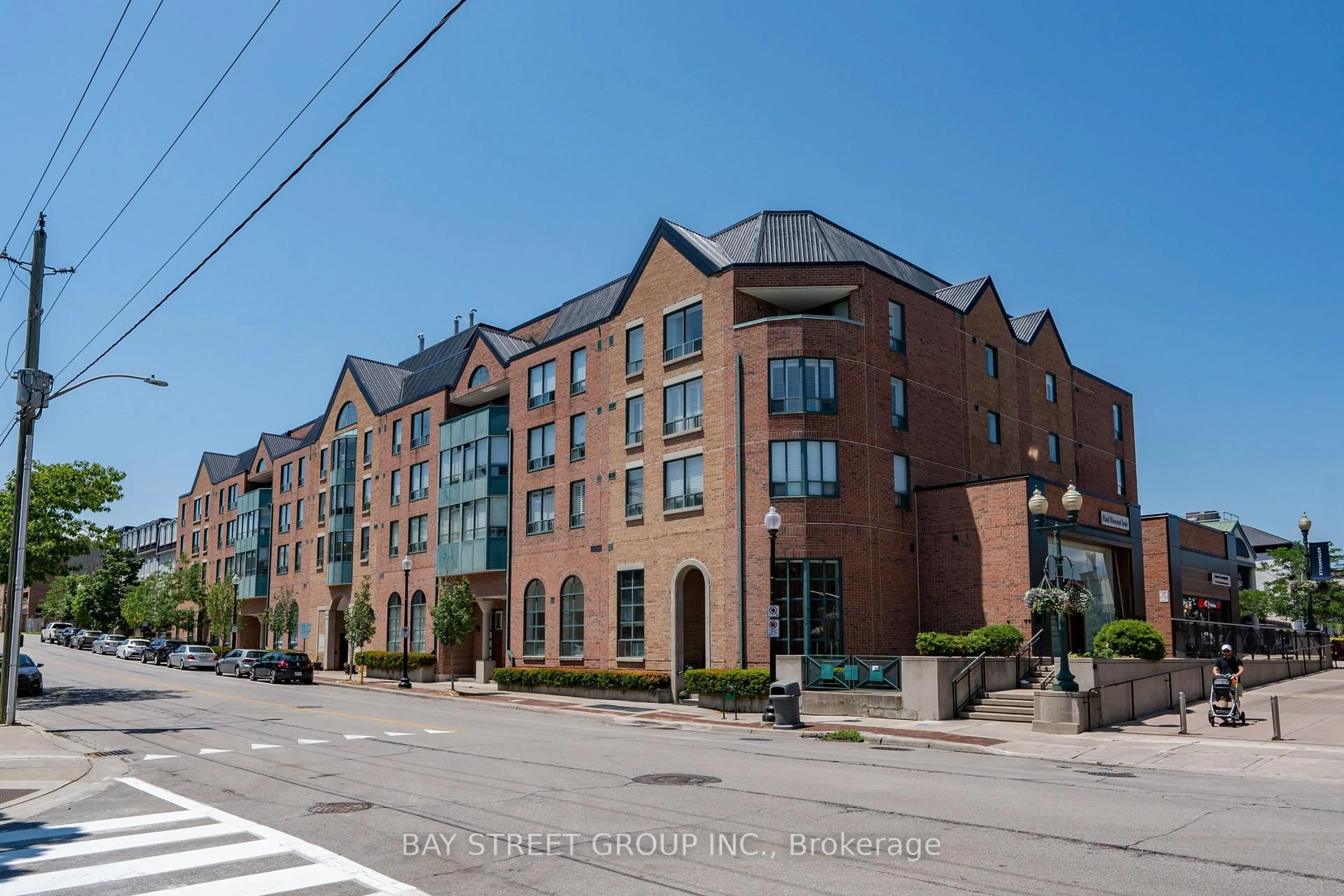 Home with brick exterior material, street for 185 Robinson St #208, Oakville Ontario L6J 7P6