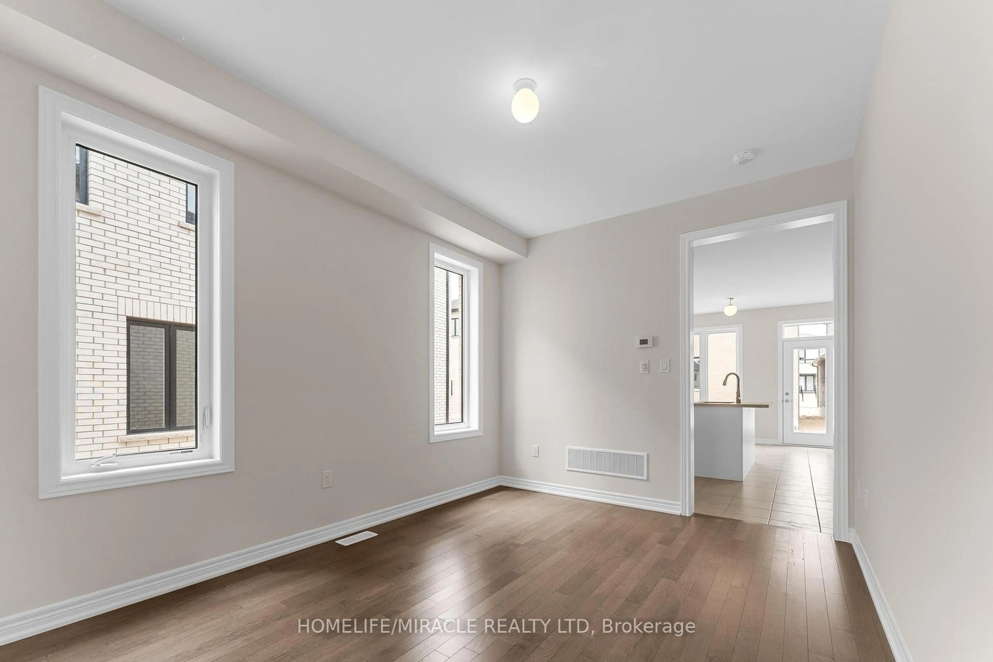 A pic of a room for 873 Logan Dr, Milton Ontario L9T 7E7