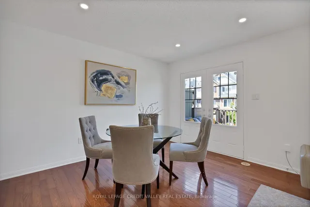 Additional property image - 805 Fowles Crt