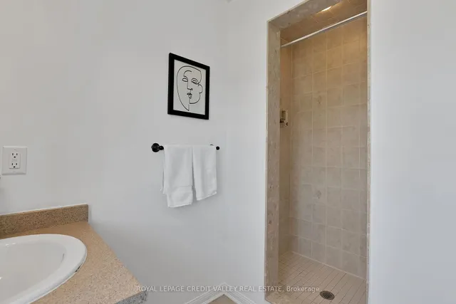 Additional property image - 805 Fowles Crt
