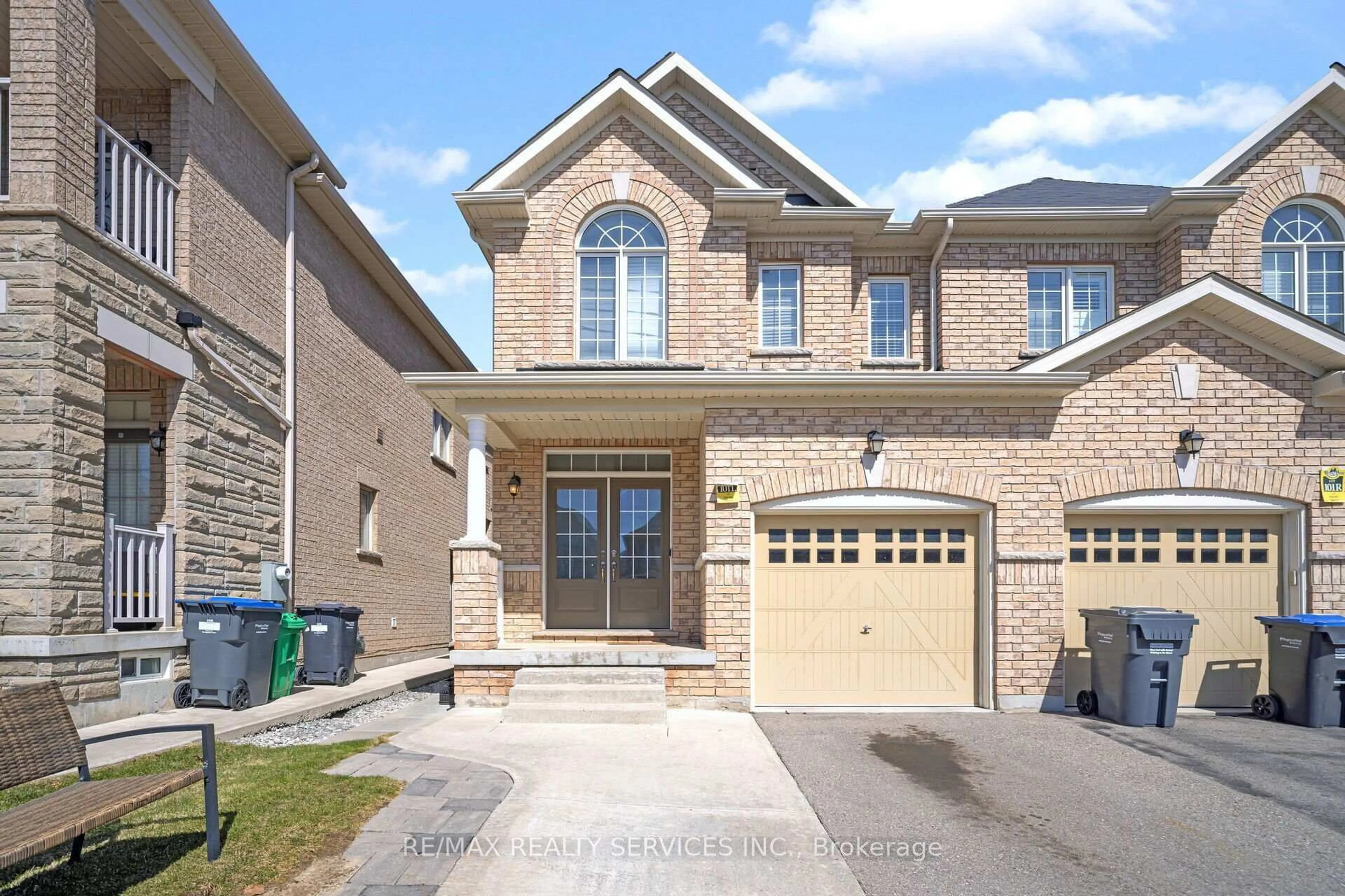 Home with brick exterior material, street for 15 Ebury Dr, Brampton Ontario L6X 5M4