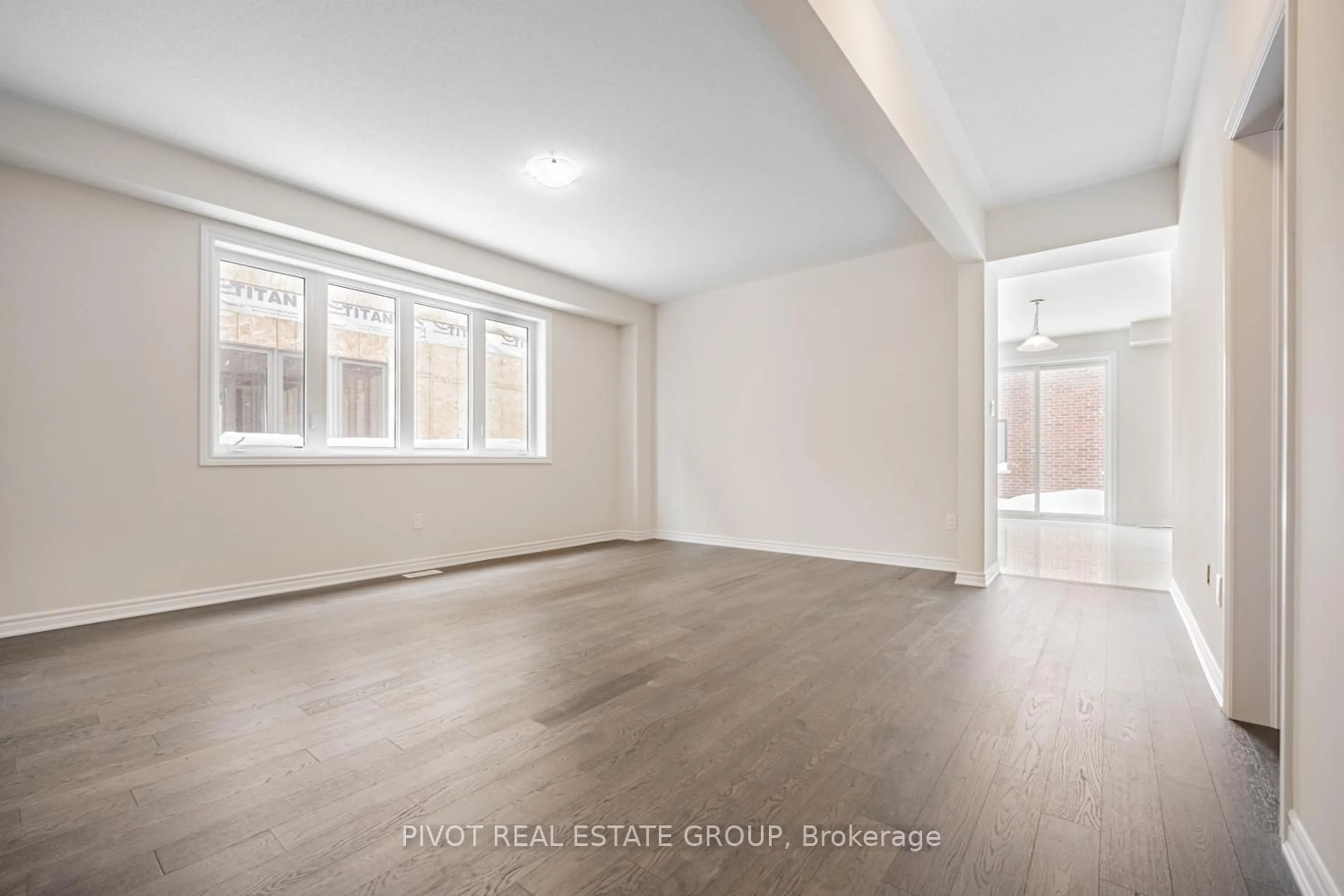 A pic of a room for 4 Stratford Dr, Caledon Ontario L7C 4K7