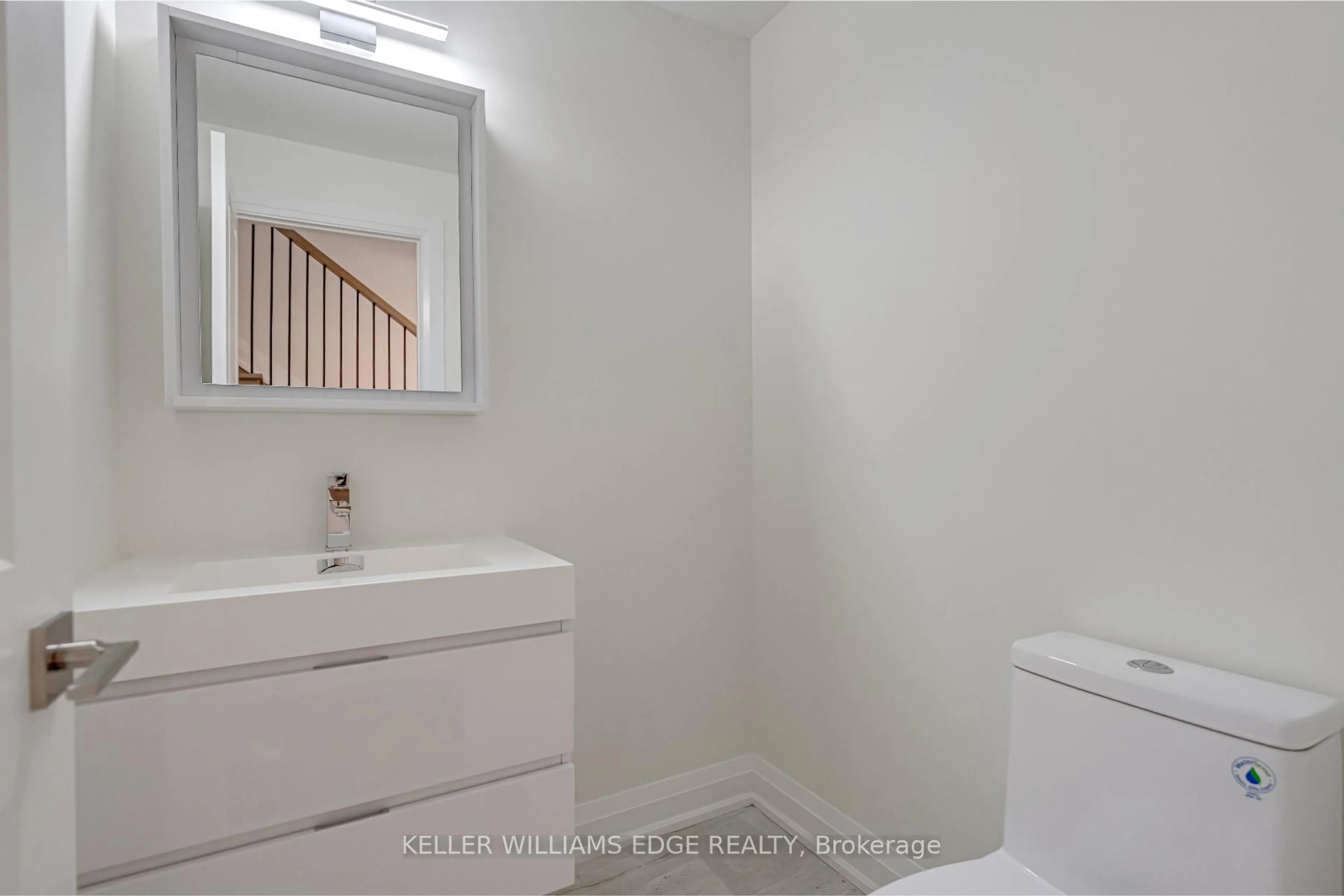 A pic of a room for 2154 Walkers Line #2, Burlington Ontario L7M 3R9