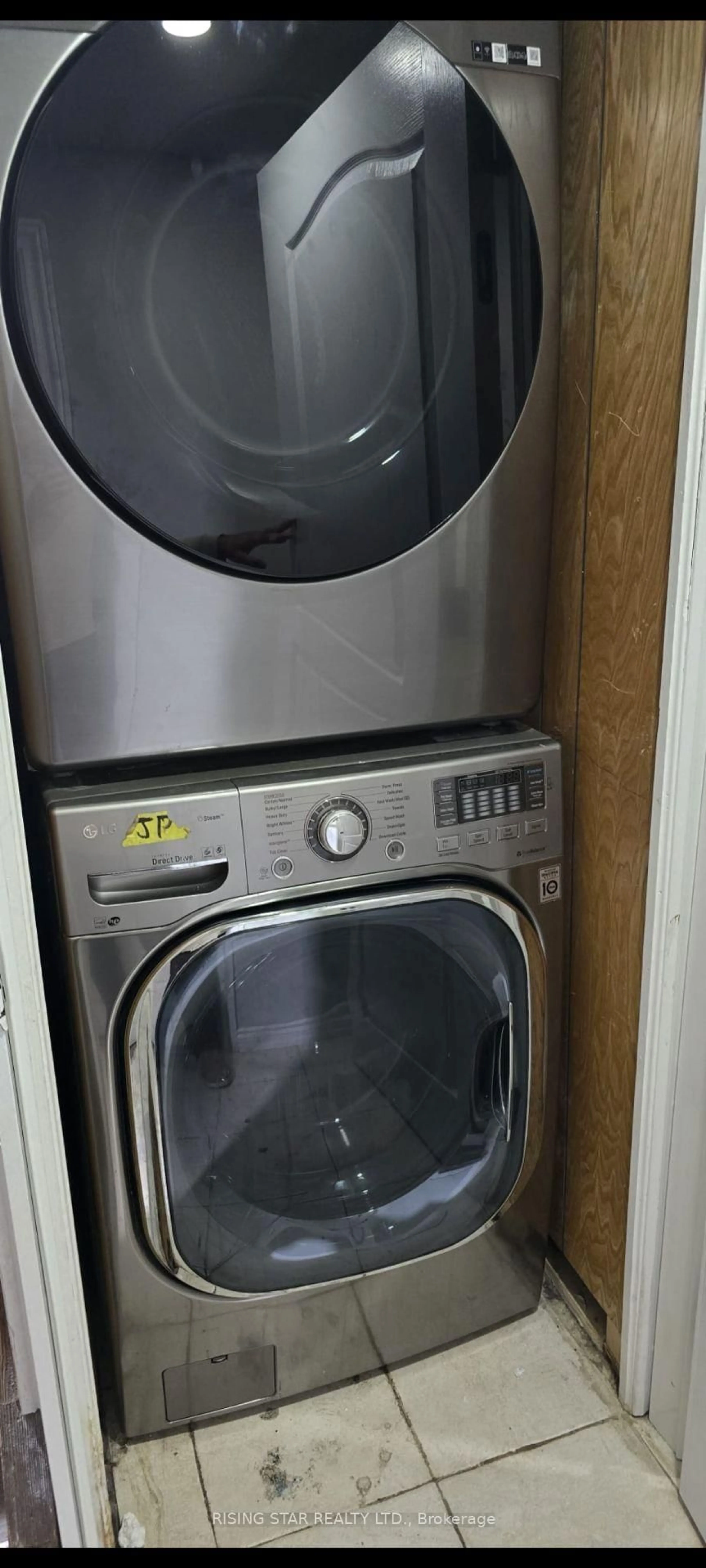 Laundry room for 73 Seacliff Blvd, Toronto Ontario M9L 2G7