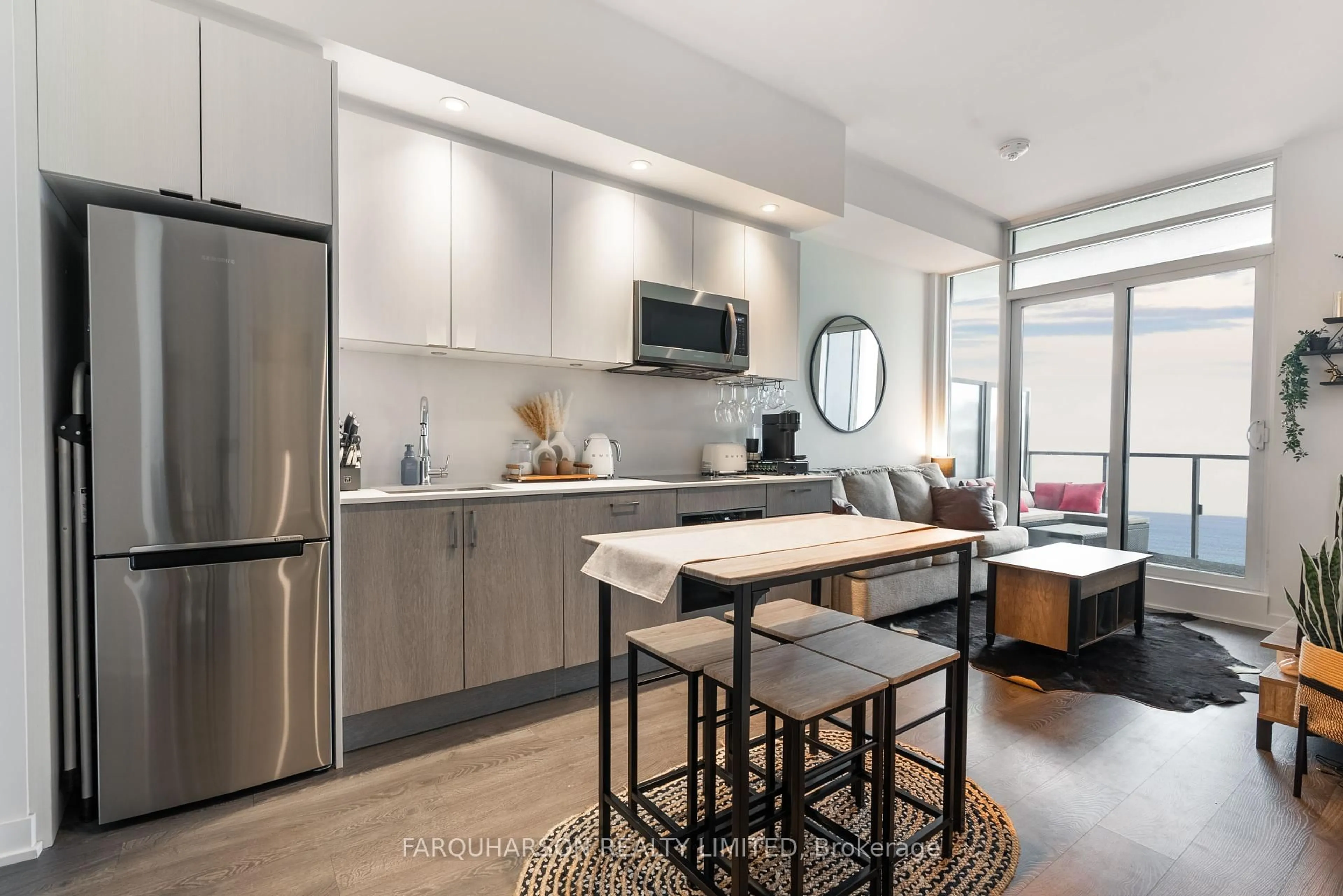 Open concept kitchen, unknown for 1926 Lakeshore Blvd #3209, Toronto Ontario M6S 1A1