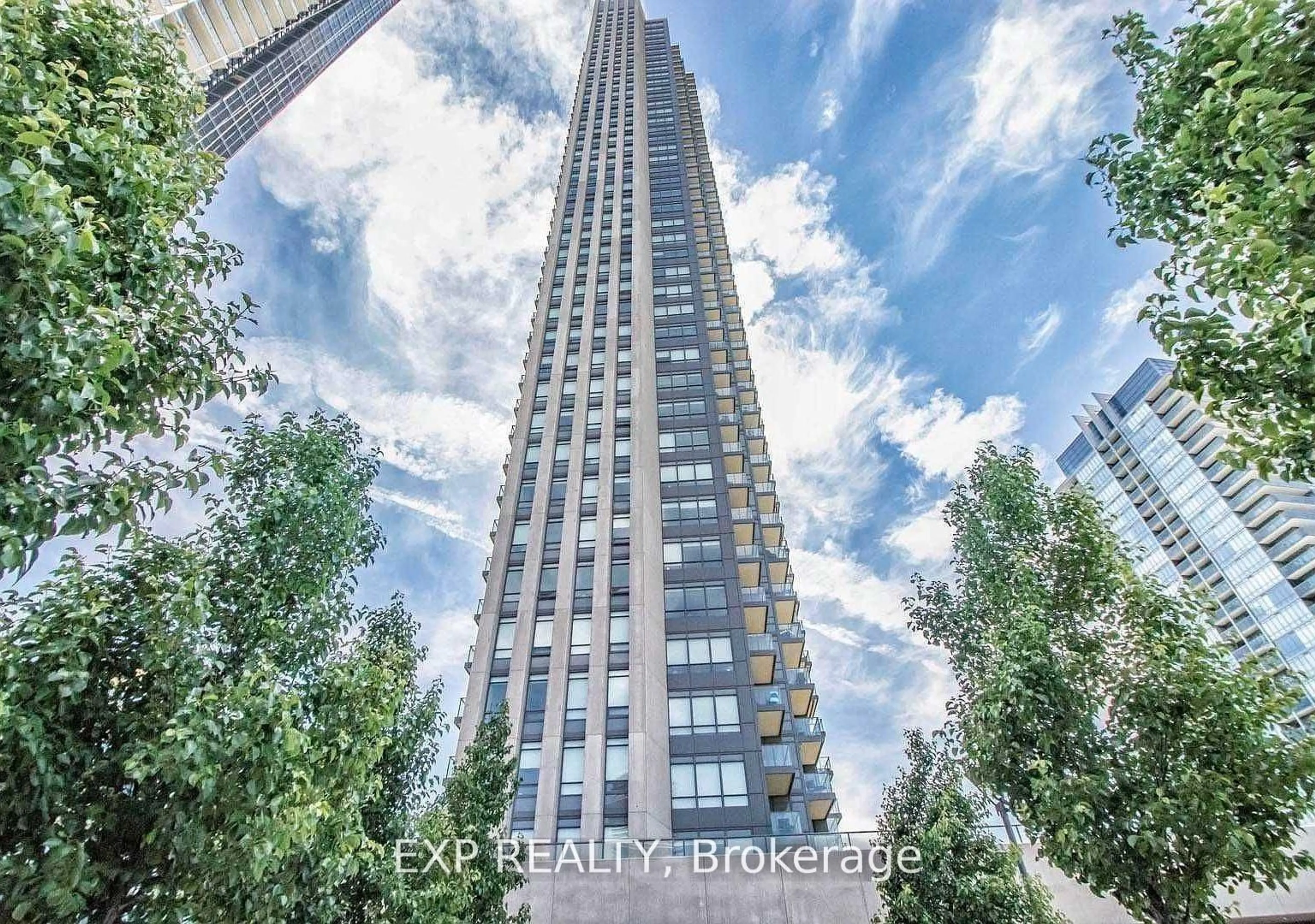 A pic from outside/outdoor area/front of a property/back of a property/a pic from drone, building for 36 Park Lawn Rd #1601, Toronto Ontario M8V 0E5