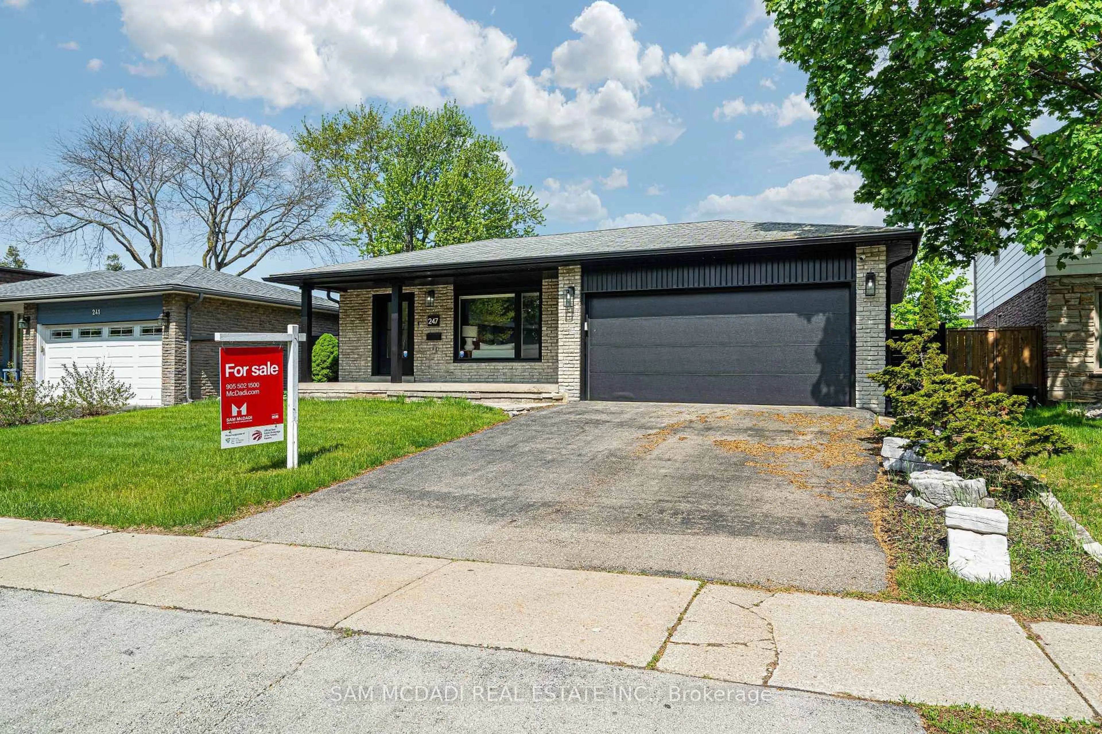 Home with brick exterior material, street for 247 Cherry Post Dr, Mississauga Ontario L5A 1J1