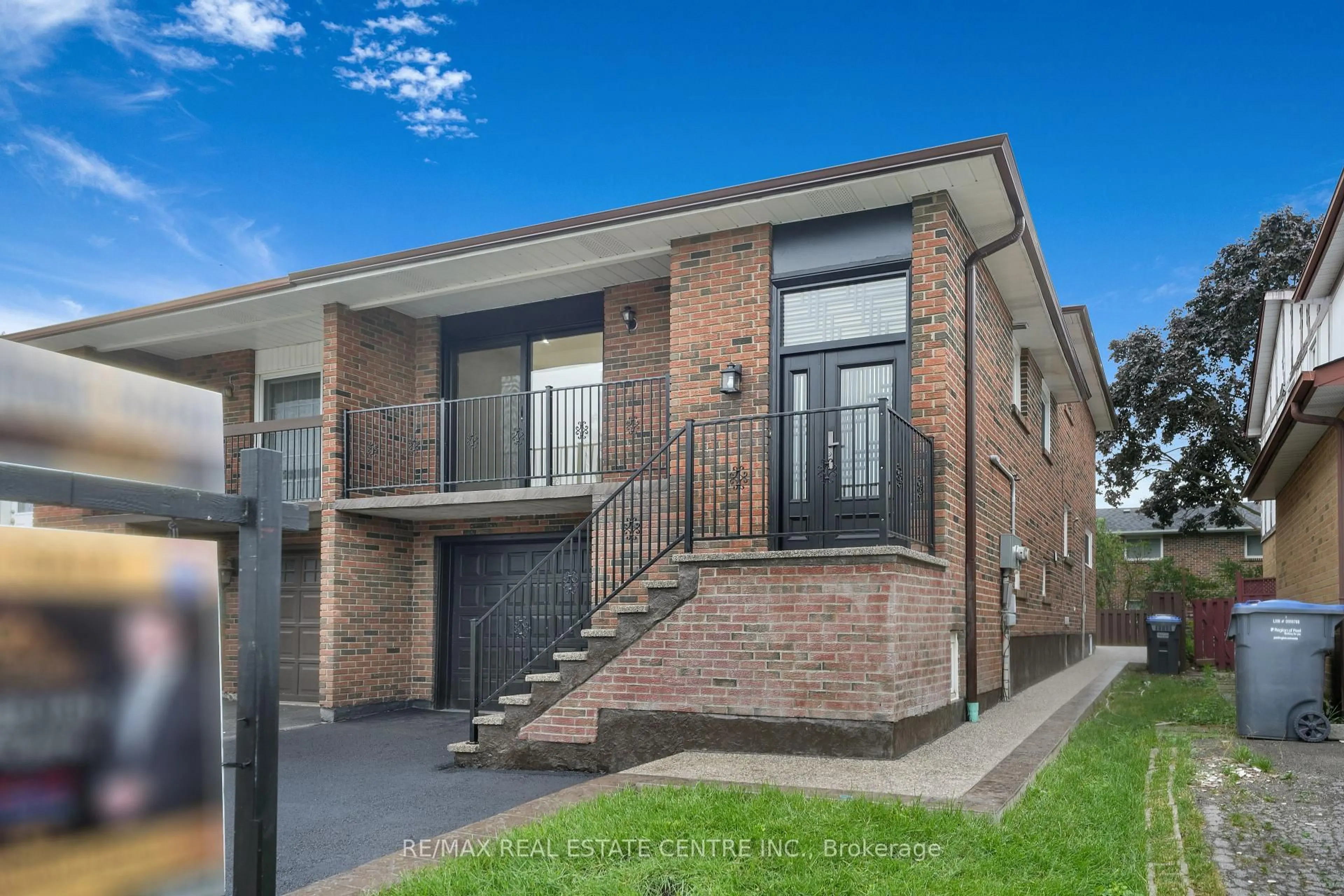 Home with brick exterior material, street for 38 Hockley Path, Brampton Ontario L6V 3R3