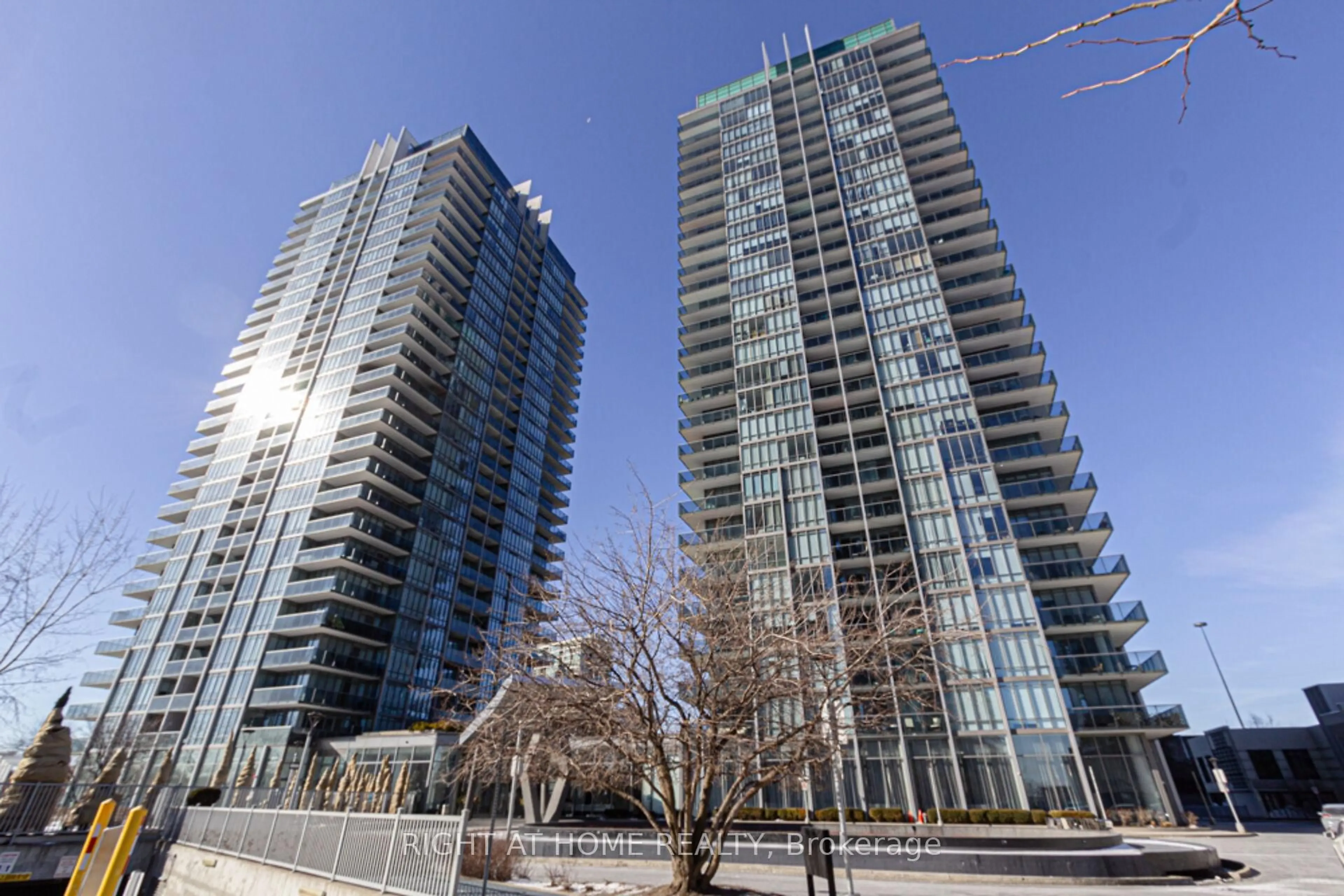 Unknown for 88 Park Lawn Rd #2605, Toronto Ontario M8Y 0B5