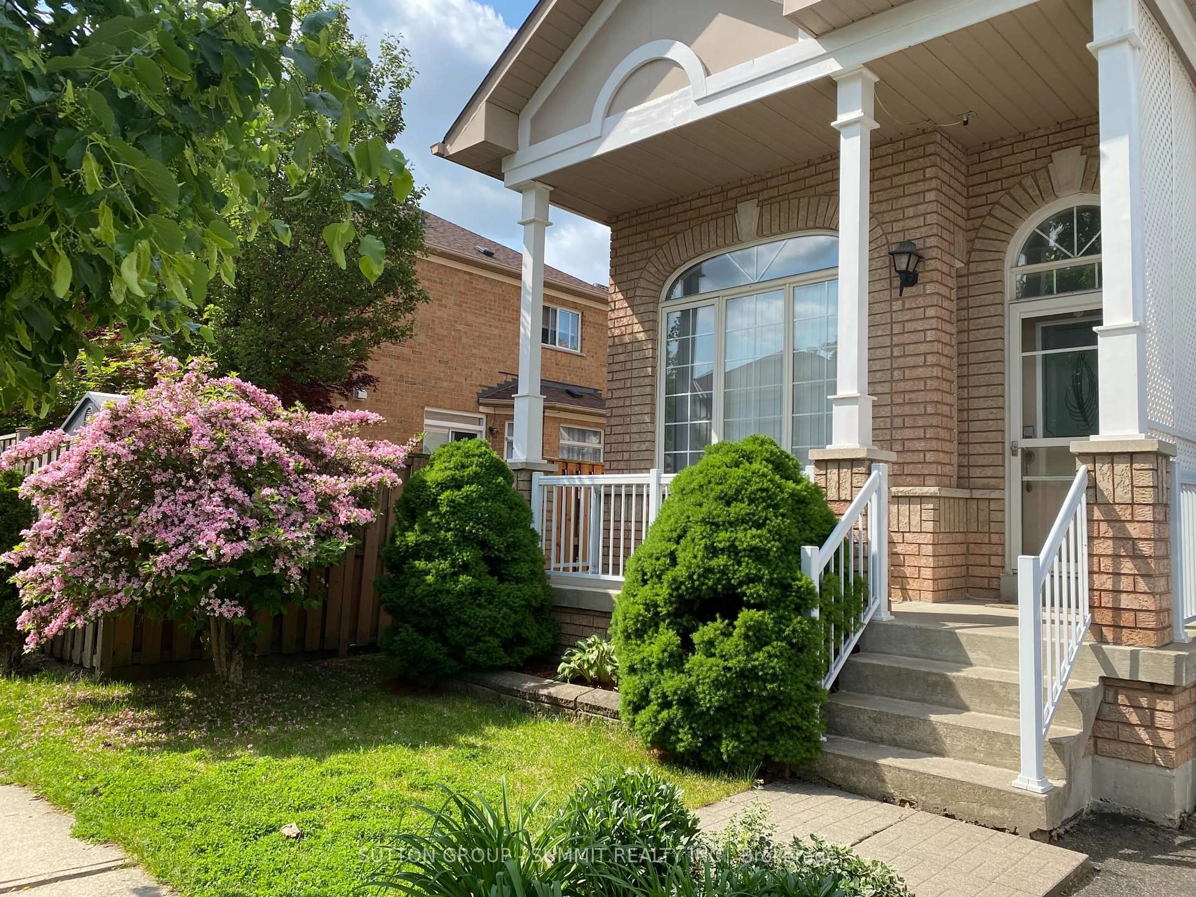 Unknown for 5488 Longford Dr, Mississauga Ontario L5M 6N3