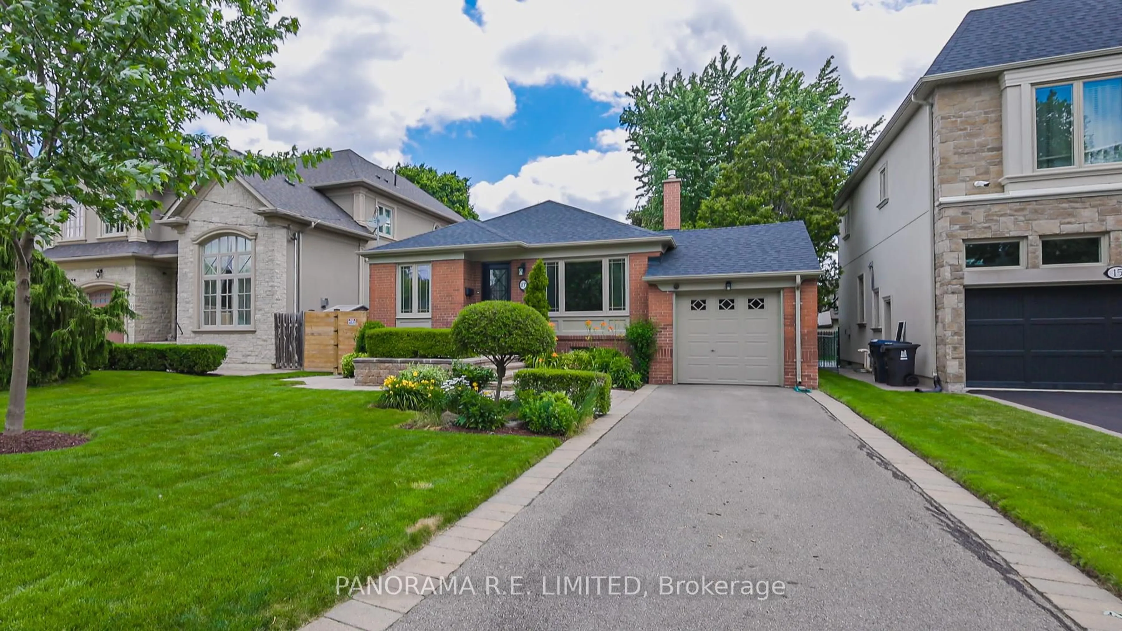 Home with brick exterior material, street for 17 Dorlen Ave, Toronto Ontario M9B 5A8