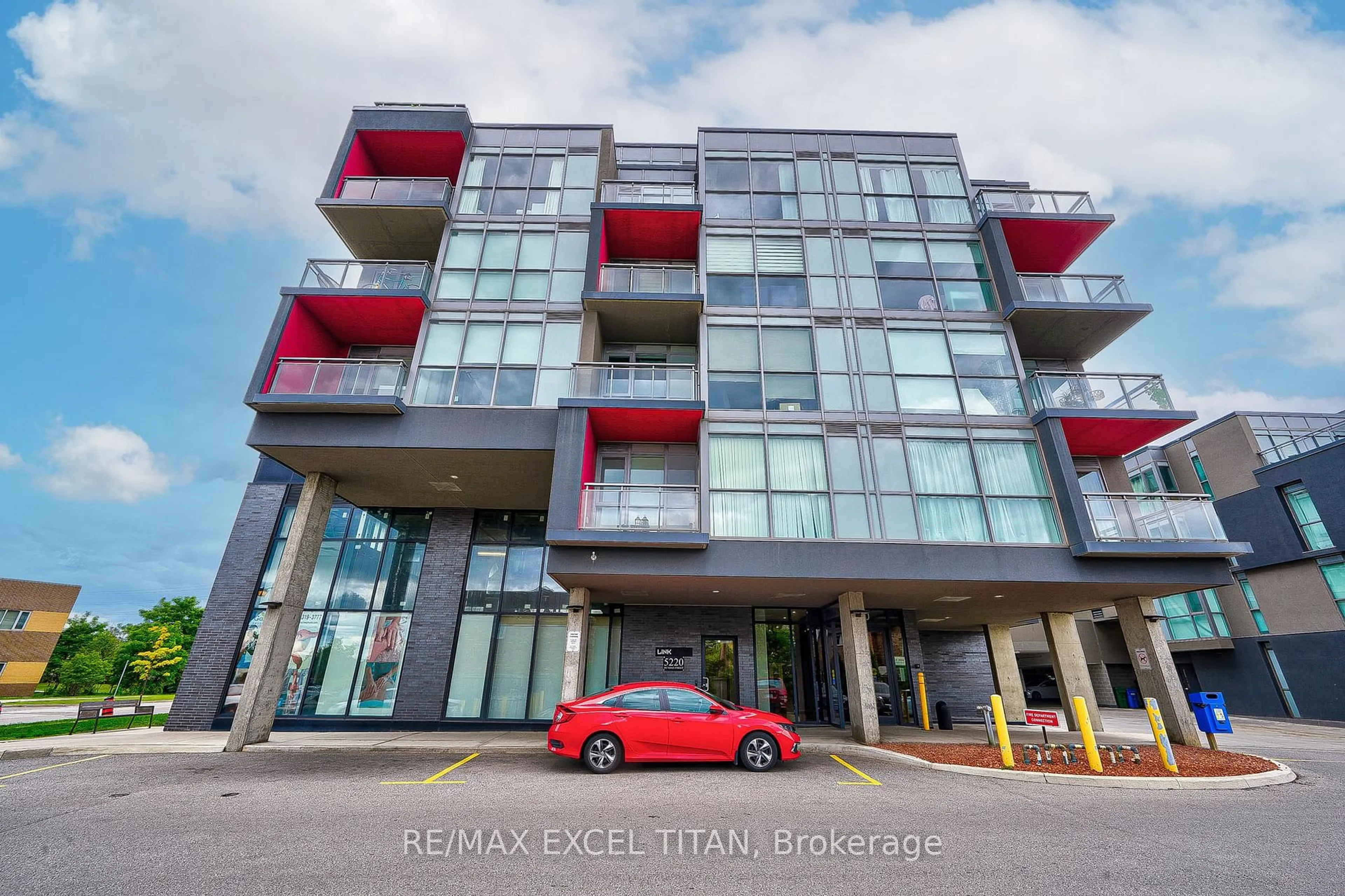 Unknown for 5220 Dundas St #D413, Burlington Ontario L7L 0J4