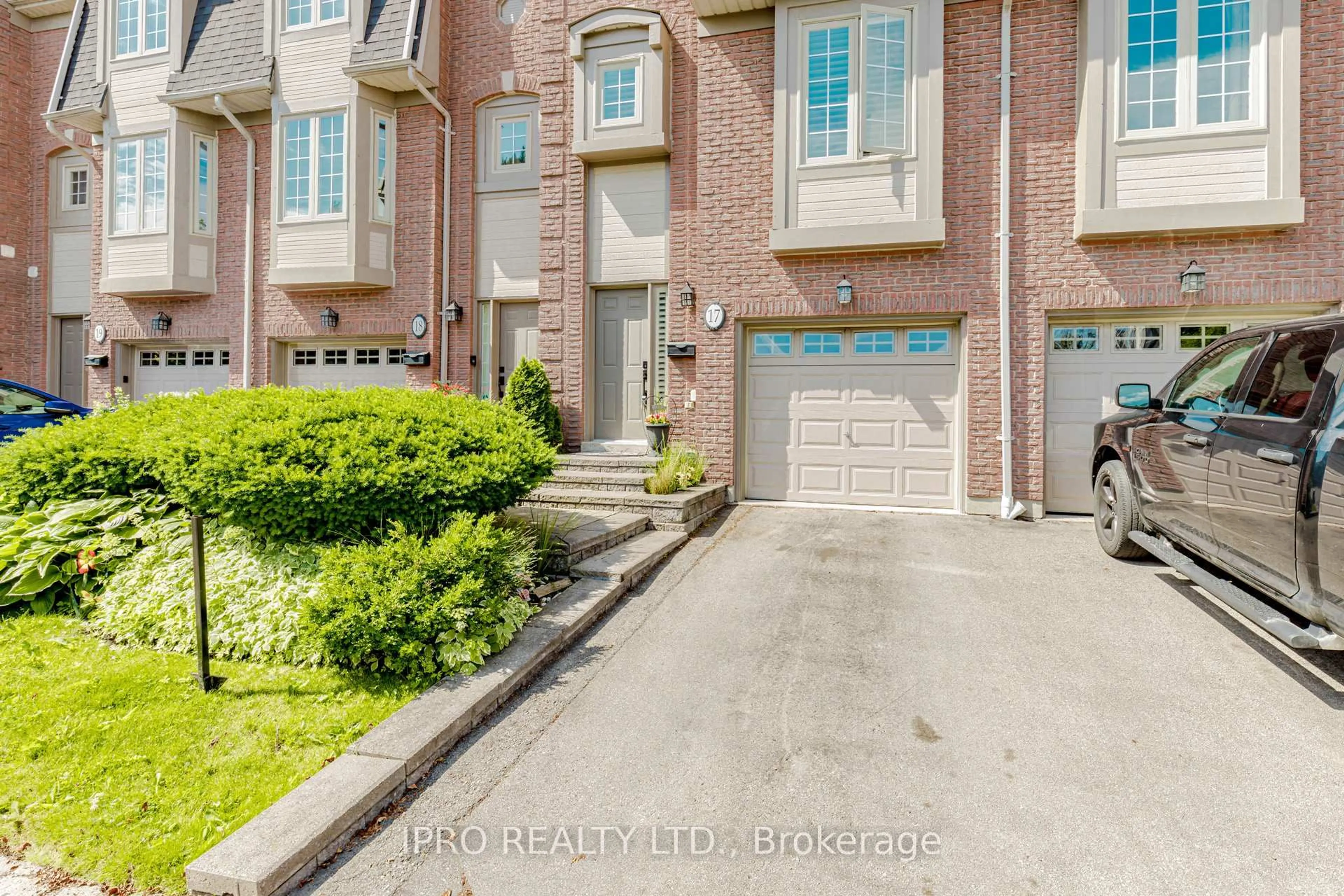 Unknown for 3140 Fifth Line #17, Mississauga Ontario L5L 1A2