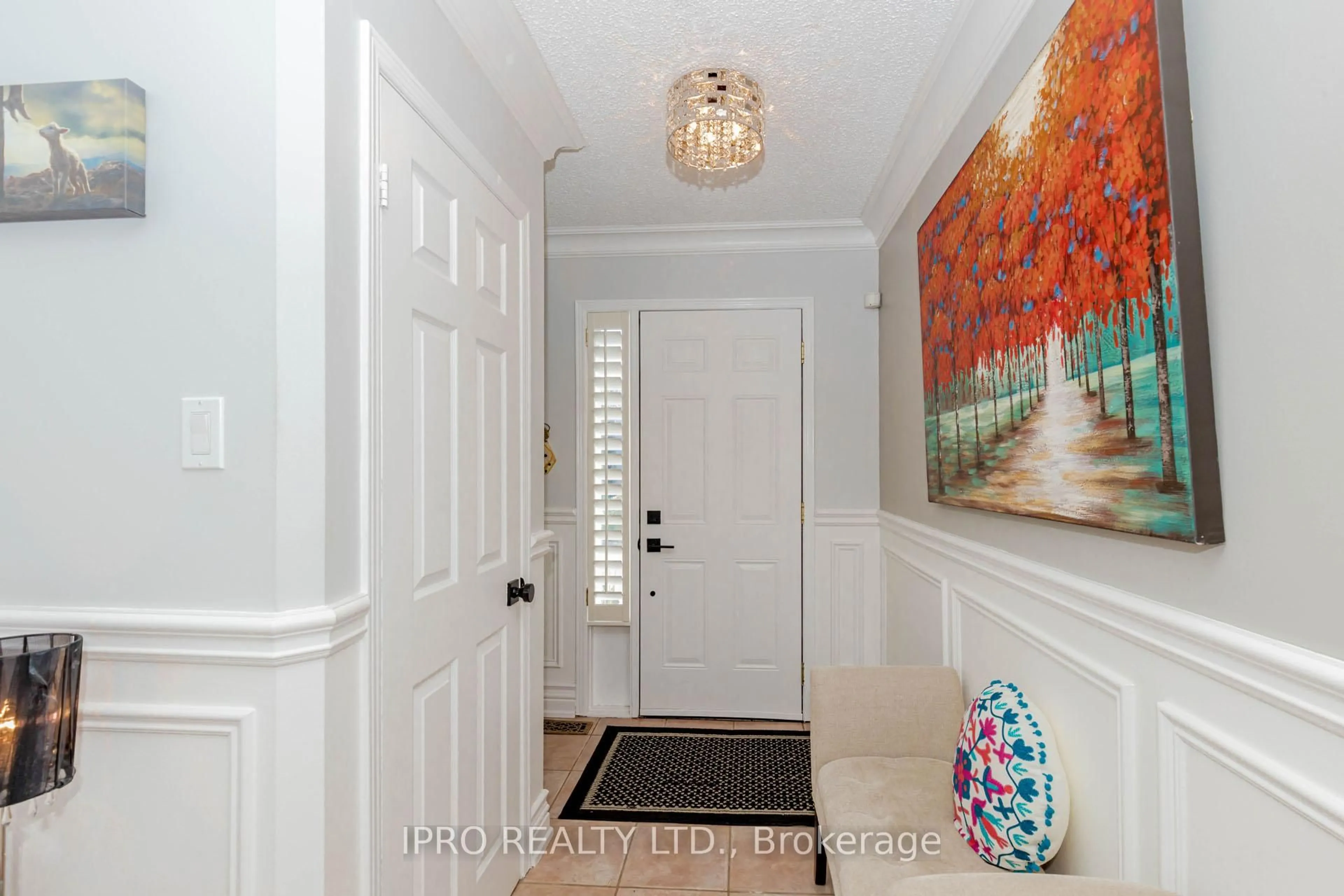 Indoor entryway for 3140 Fifth Line #17, Mississauga Ontario L5L 1A2