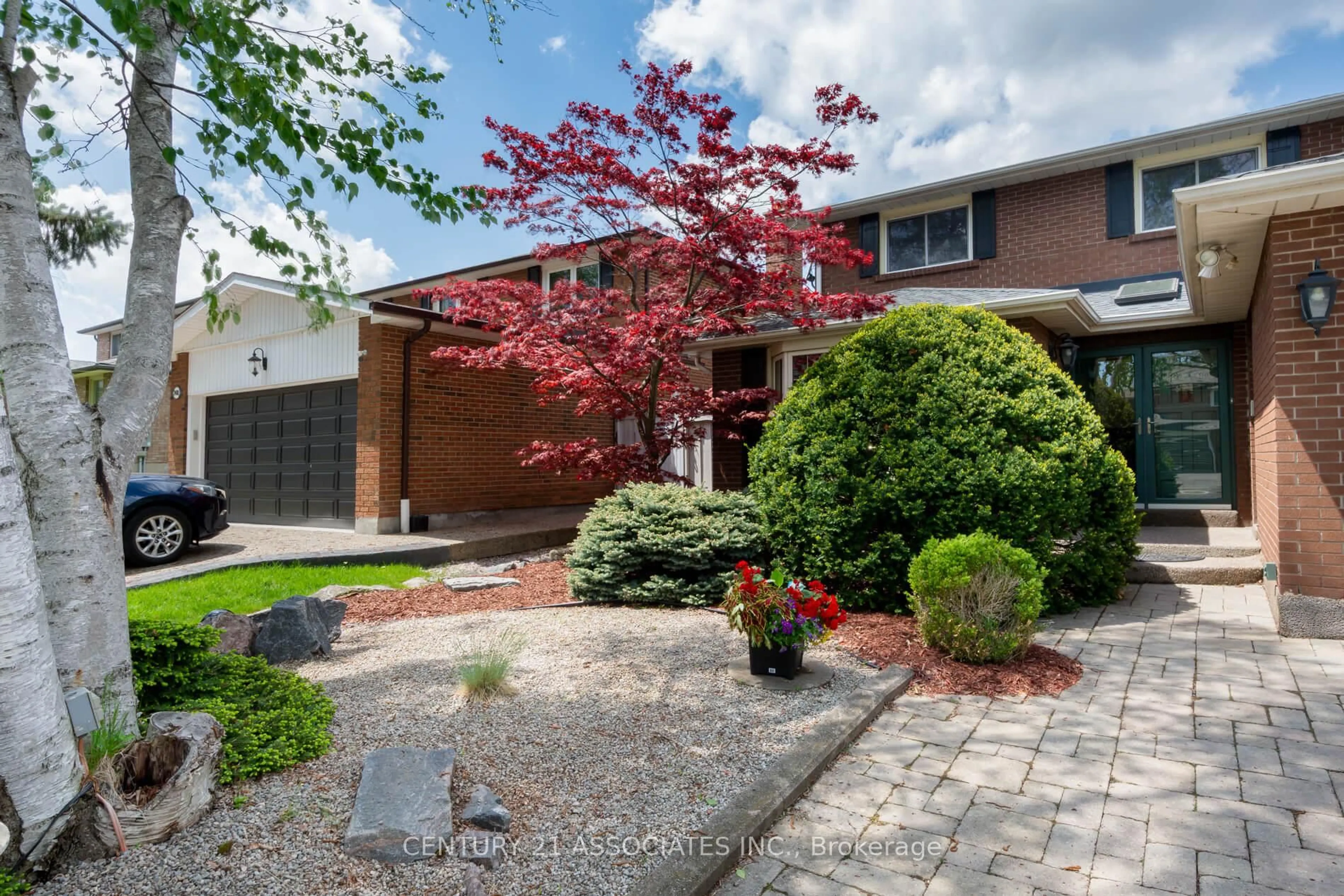 Unknown for 2475 Poplar Cres, Mississauga Ontario L5J 4H2