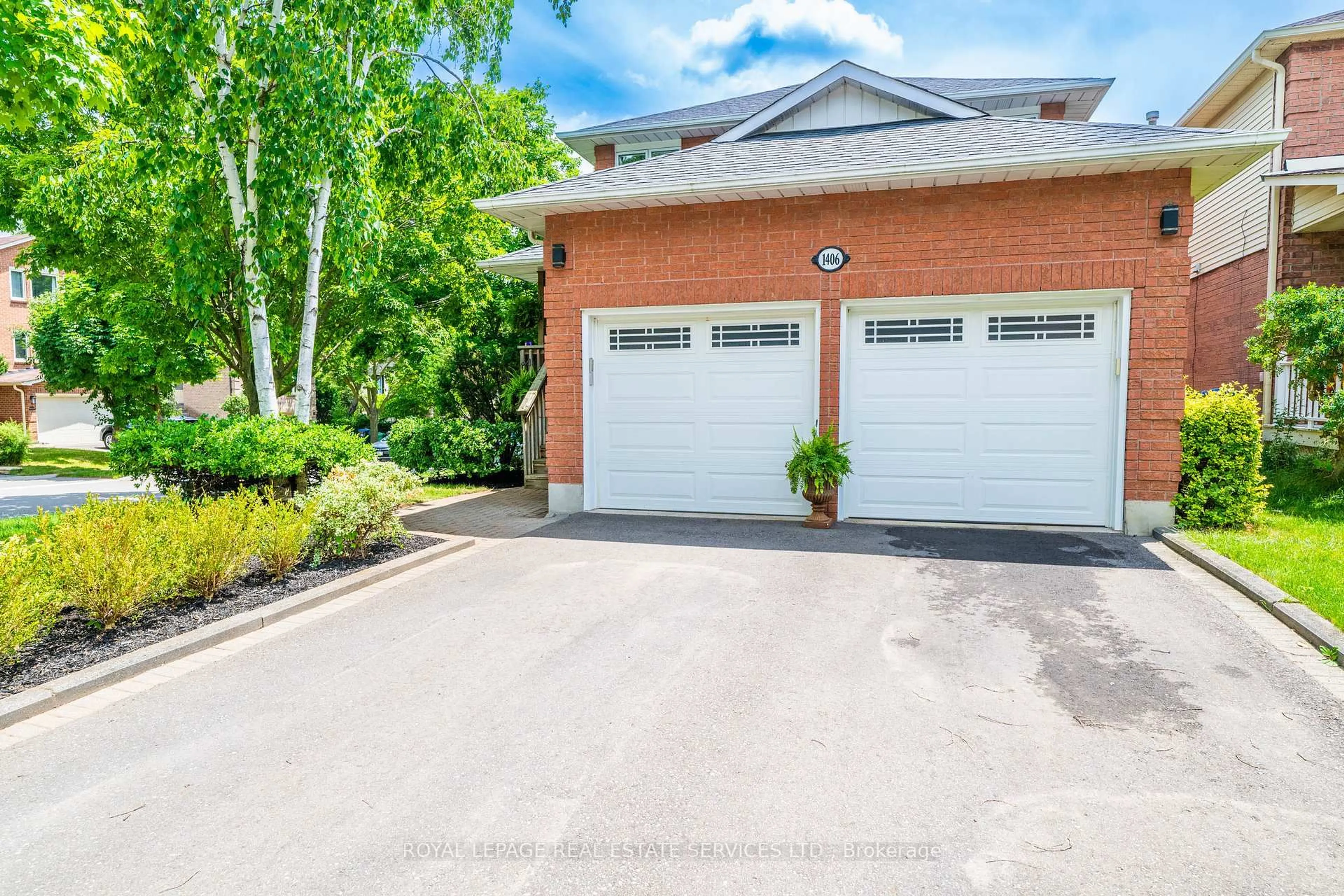 Unknown for 1406 Boulder Creek Cres, Mississauga Ontario L5J 4P5