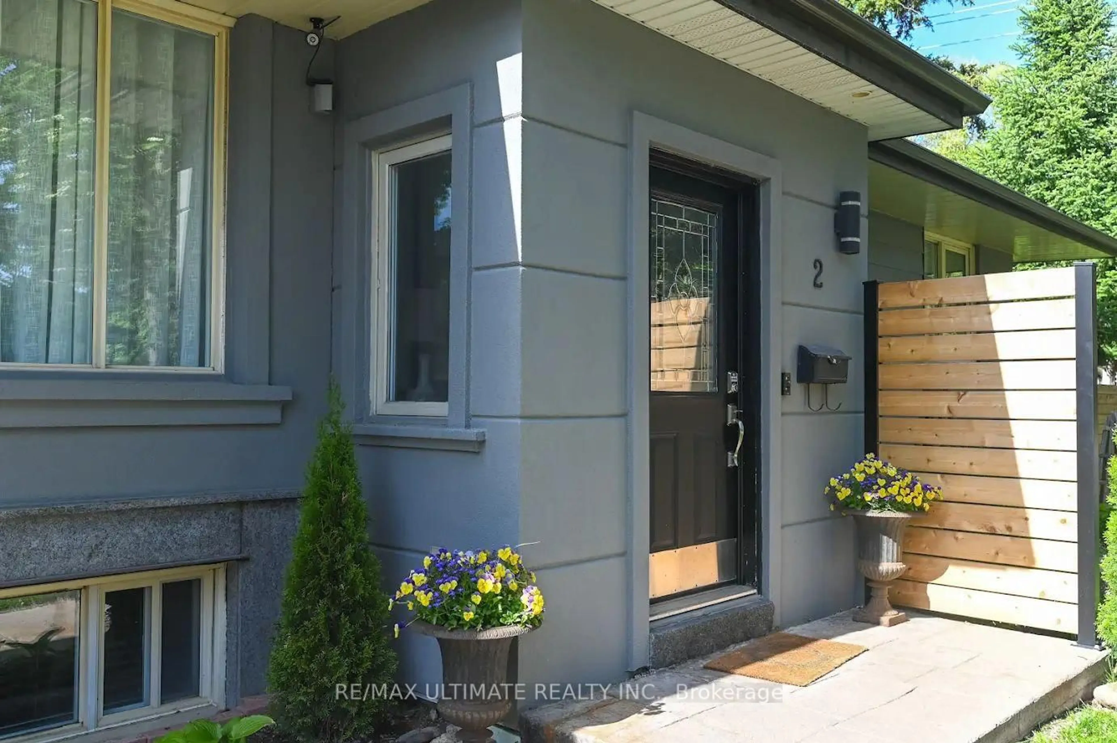Home with vinyl exterior material, street for 2 Beaverbrook Ave, Toronto Ontario M9B 2M7