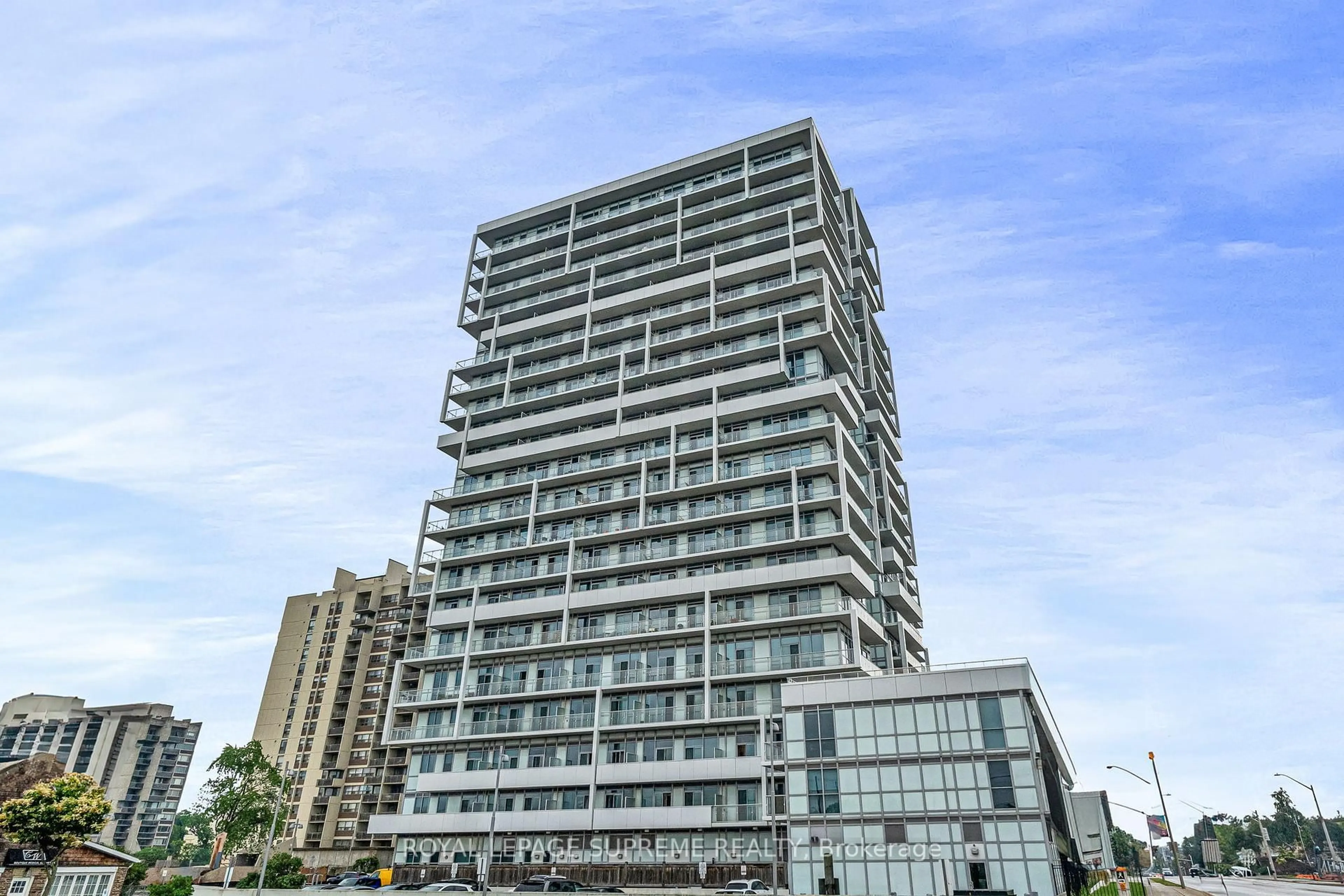 Unknown for 65 Speers Rd #612, Oakville Ontario L6K 3V5