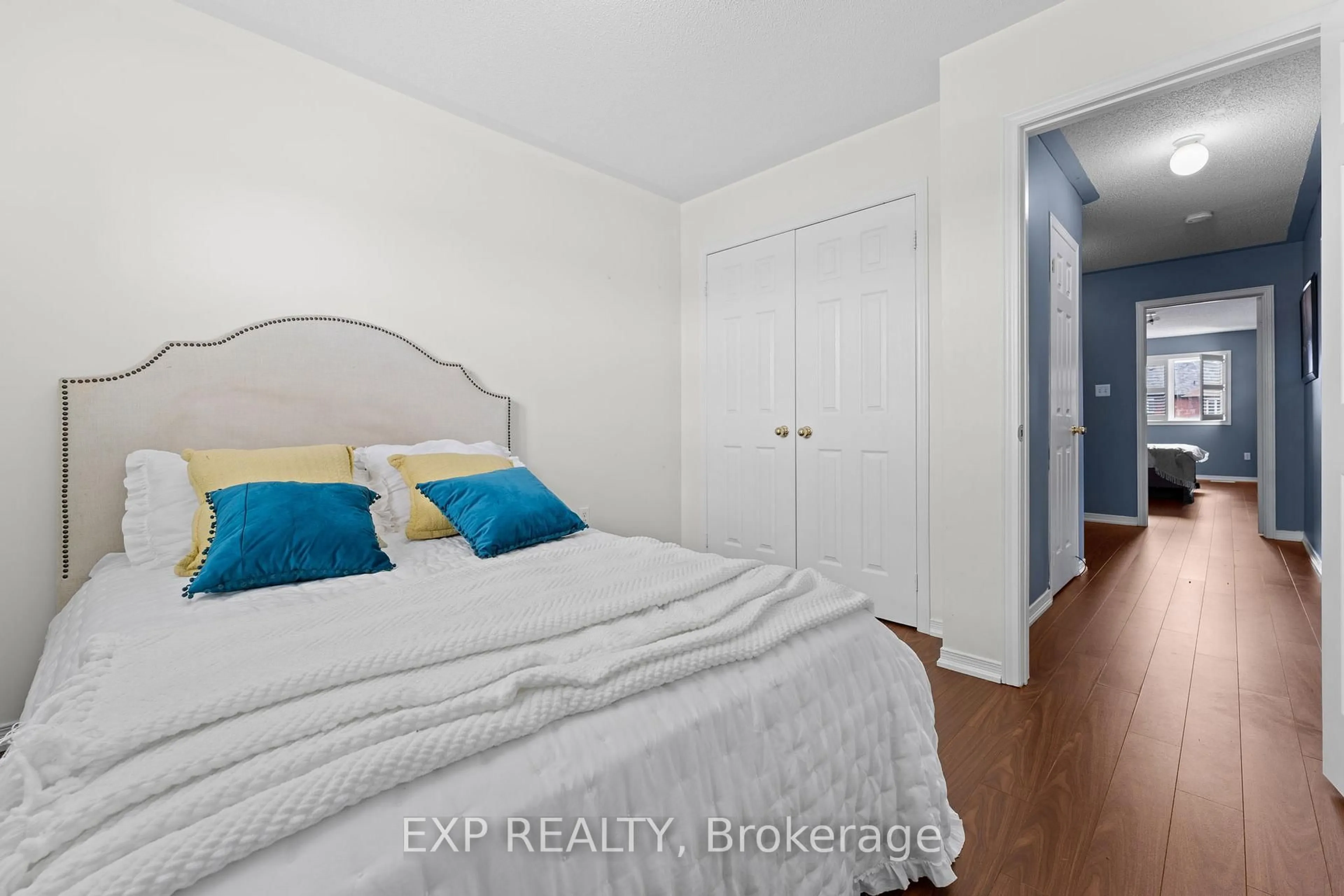 Bedroom with bed, unknown for 13 Burnstown Circ, Brampton Ontario L6P 3M1