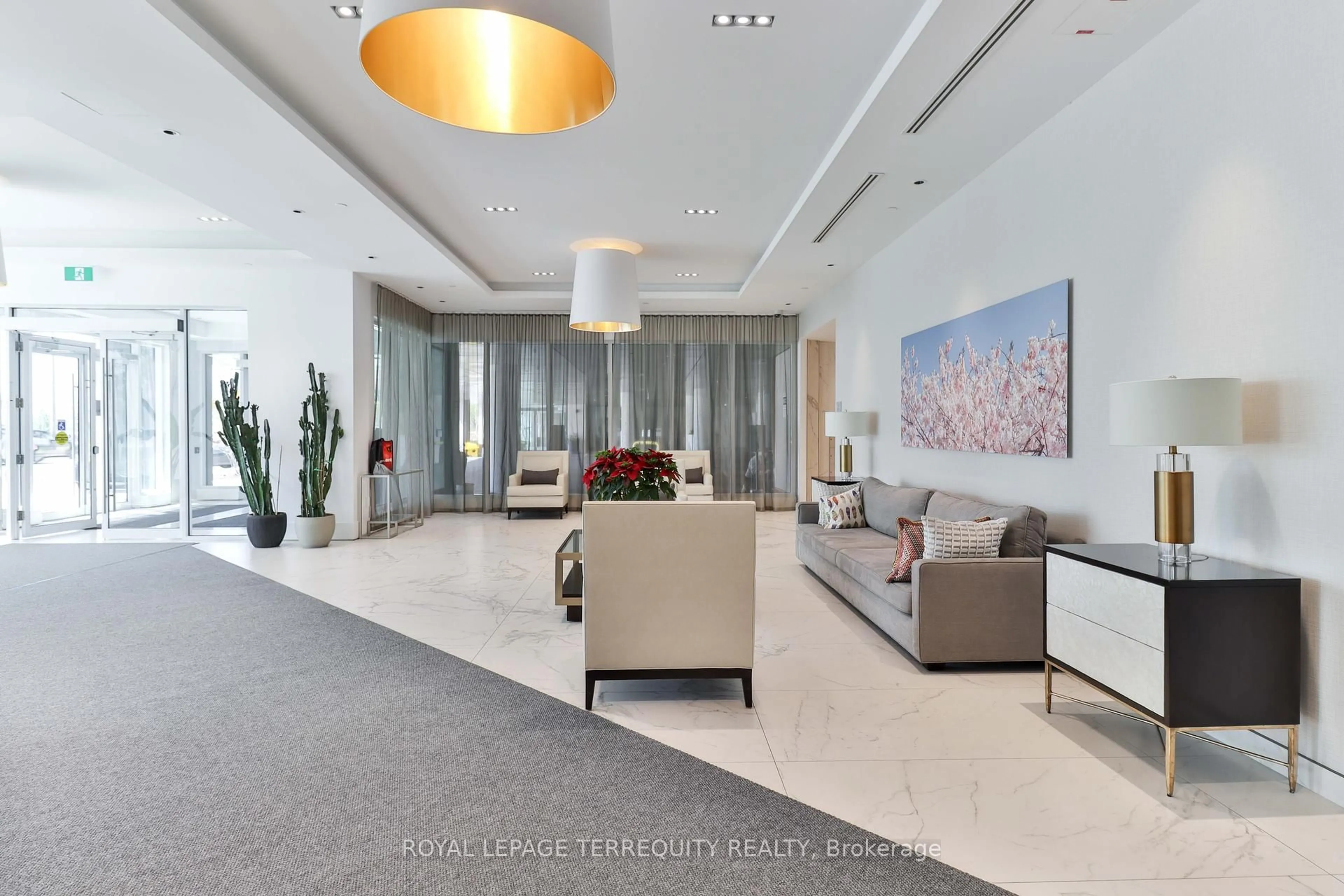 Lobby for 1926 Lake Shore Blvd #2716, Toronto Ontario M6S 1A1