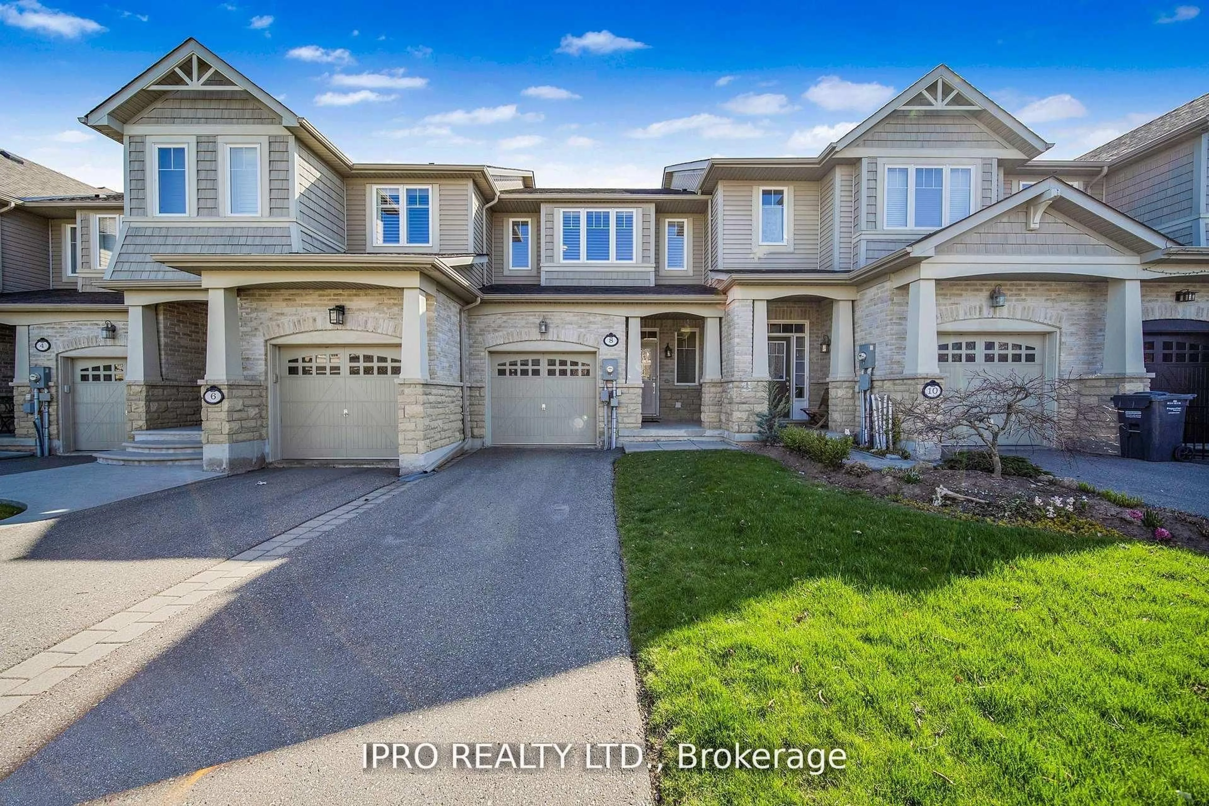 Unknown for 8 Icefall Rd, Caledon Ontario L7C 3T6