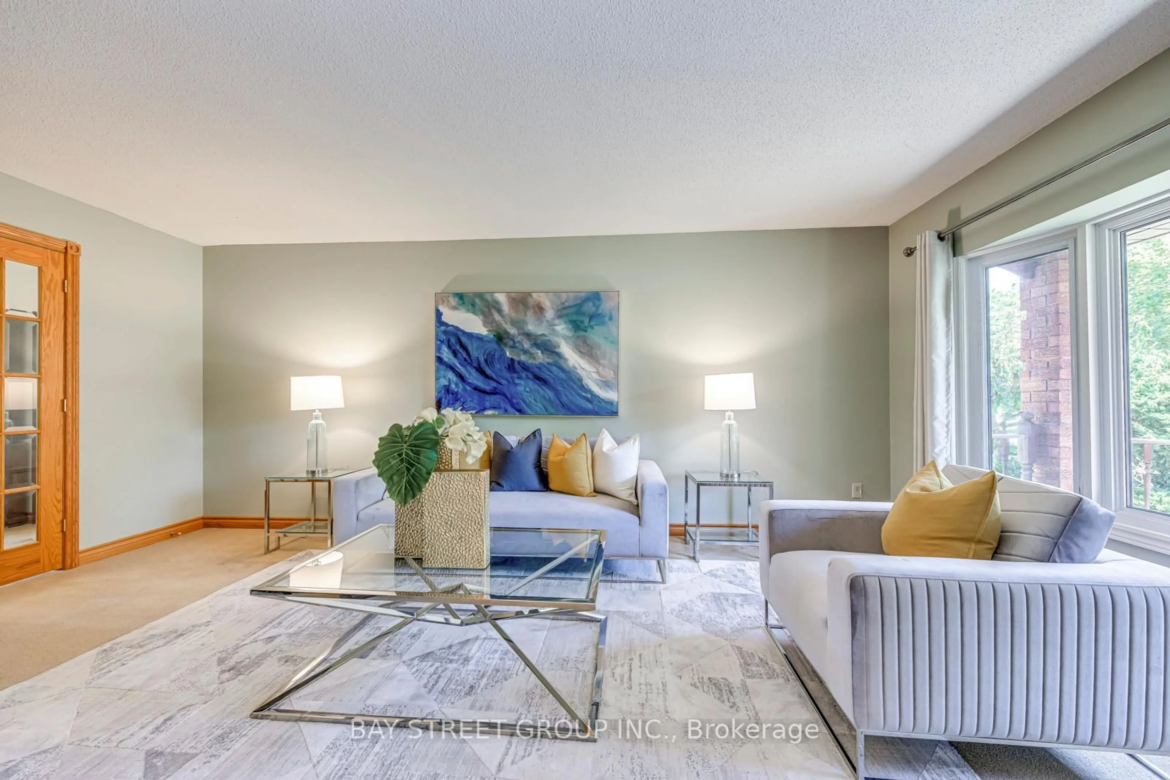 Living room with furniture, unknown for 1369 Bishopstoke Way, Oakville Ontario L6J 7A7