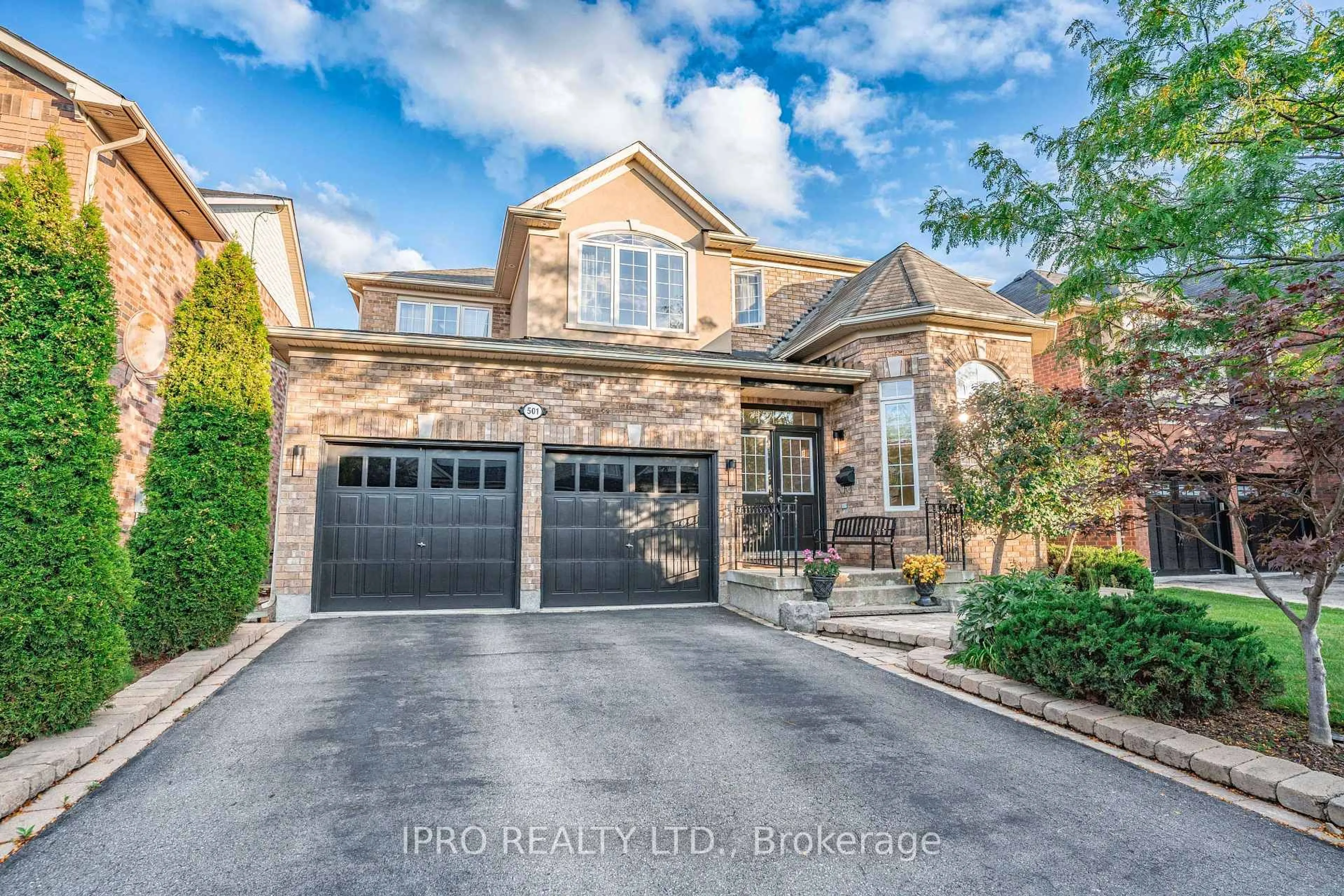 Home with brick exterior material, street for 501 Cusick Circ, Milton Ontario L9T 0M9