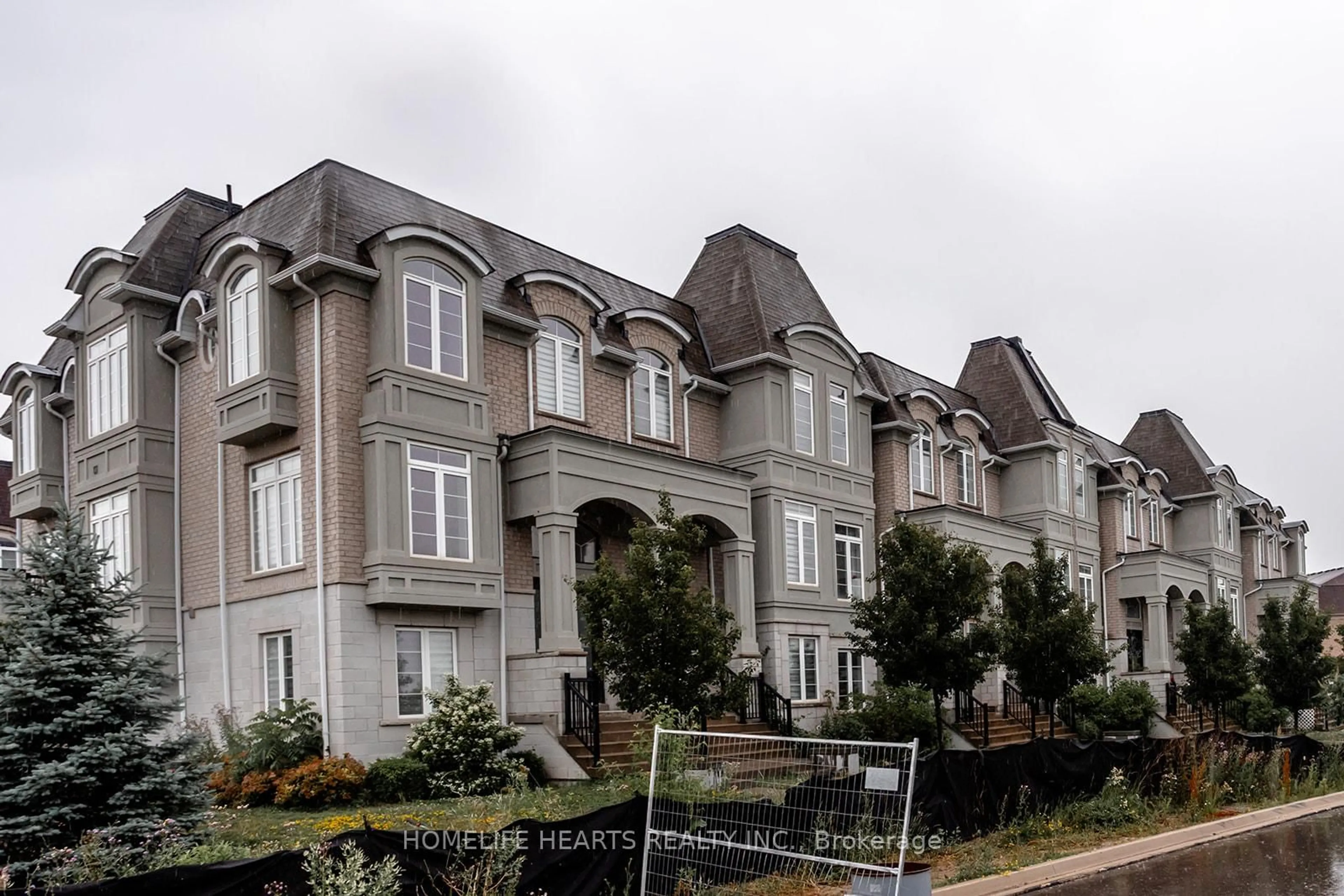 Unknown for 123 Armdale Rd, Mississauga Ontario L4Z 0C4