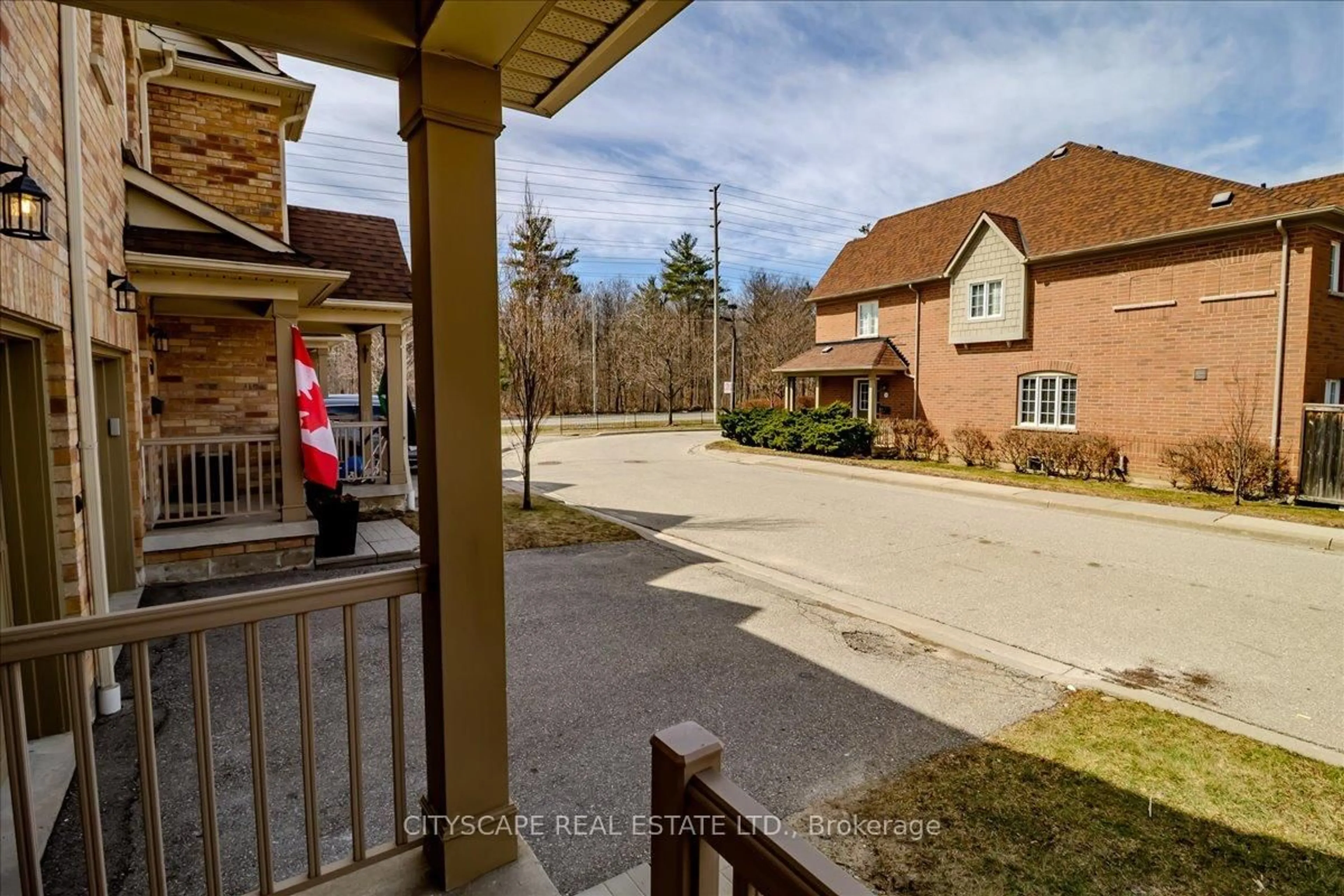 A pic from outside/outdoor area/front of a property/back of a property/a pic from drone, unknown for 3950 Erin Centre Blvd #42, Mississauga Ontario L5M 0A5